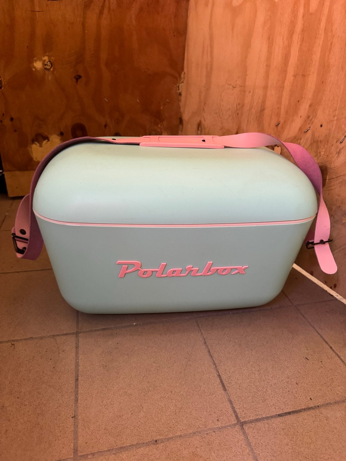 Polarbox Koelbox - Lichtblauw met Roze Details, Caravans en Kamperen, Ophalen, Gebruikt, Koelbox, Koelelement