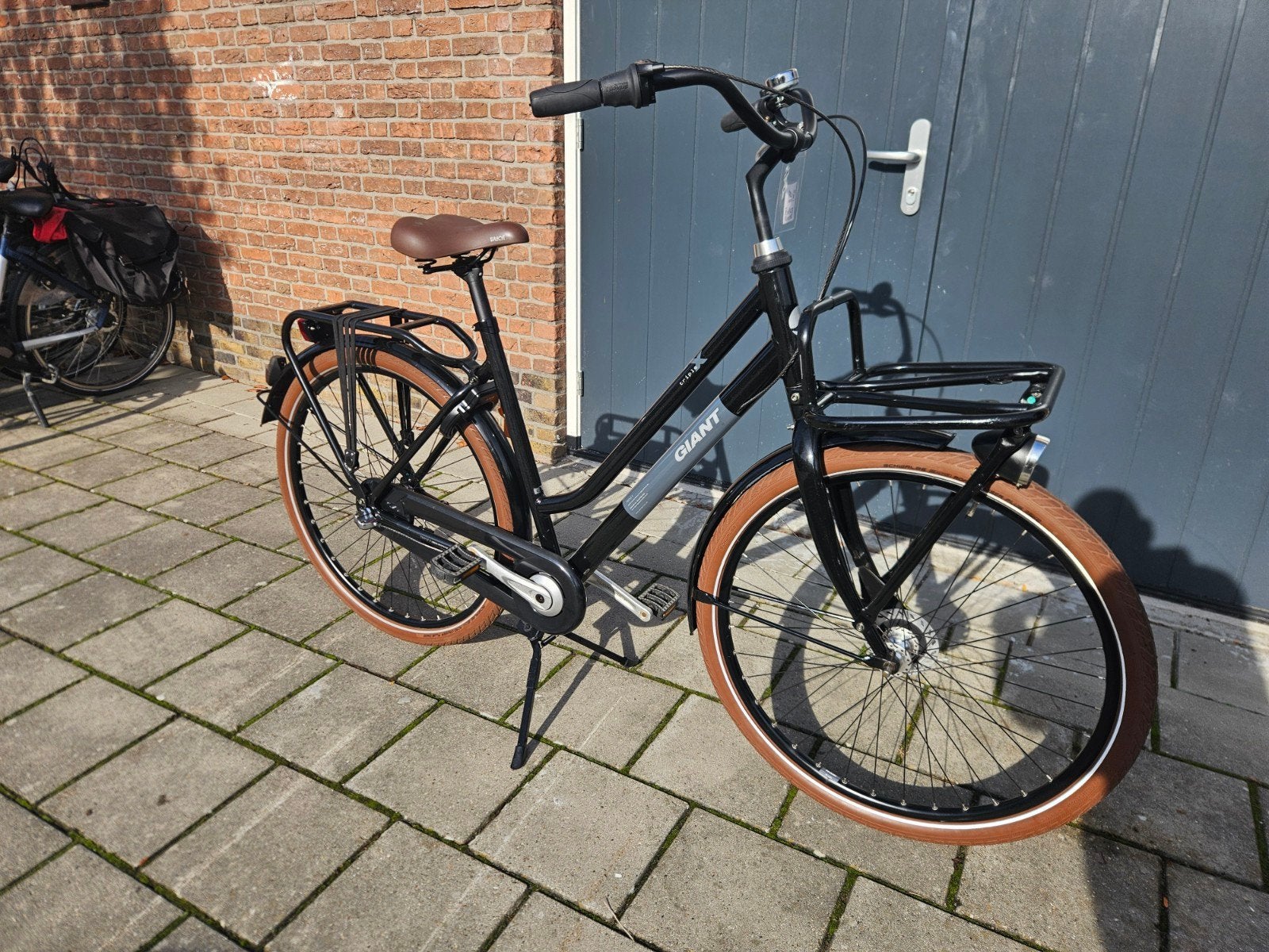 Giant Triple X Damesfiets - Zwart, 3 versnellingen, 56cm, Ophalen, Terugtraprem, Kornet Van limburgstirumstraat, Versnellingen