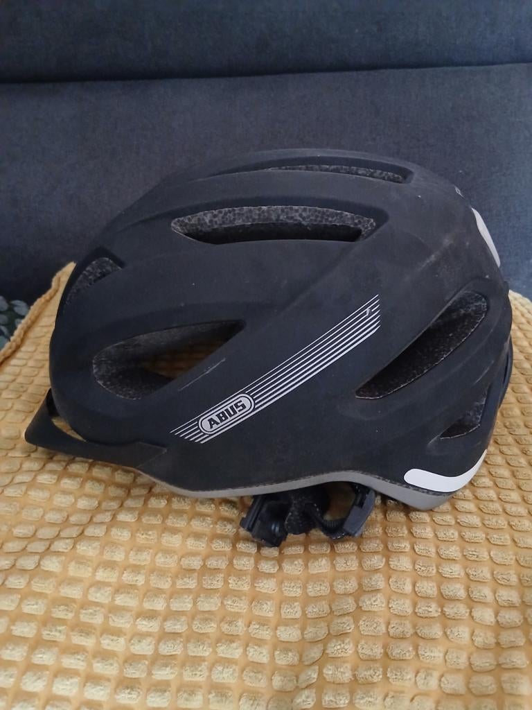 ABUS Fietshelm - Zwart, NTA 8776 gecertificeerd, Gebruikt, Overige maten, Ophalen of Verzenden, ABUS