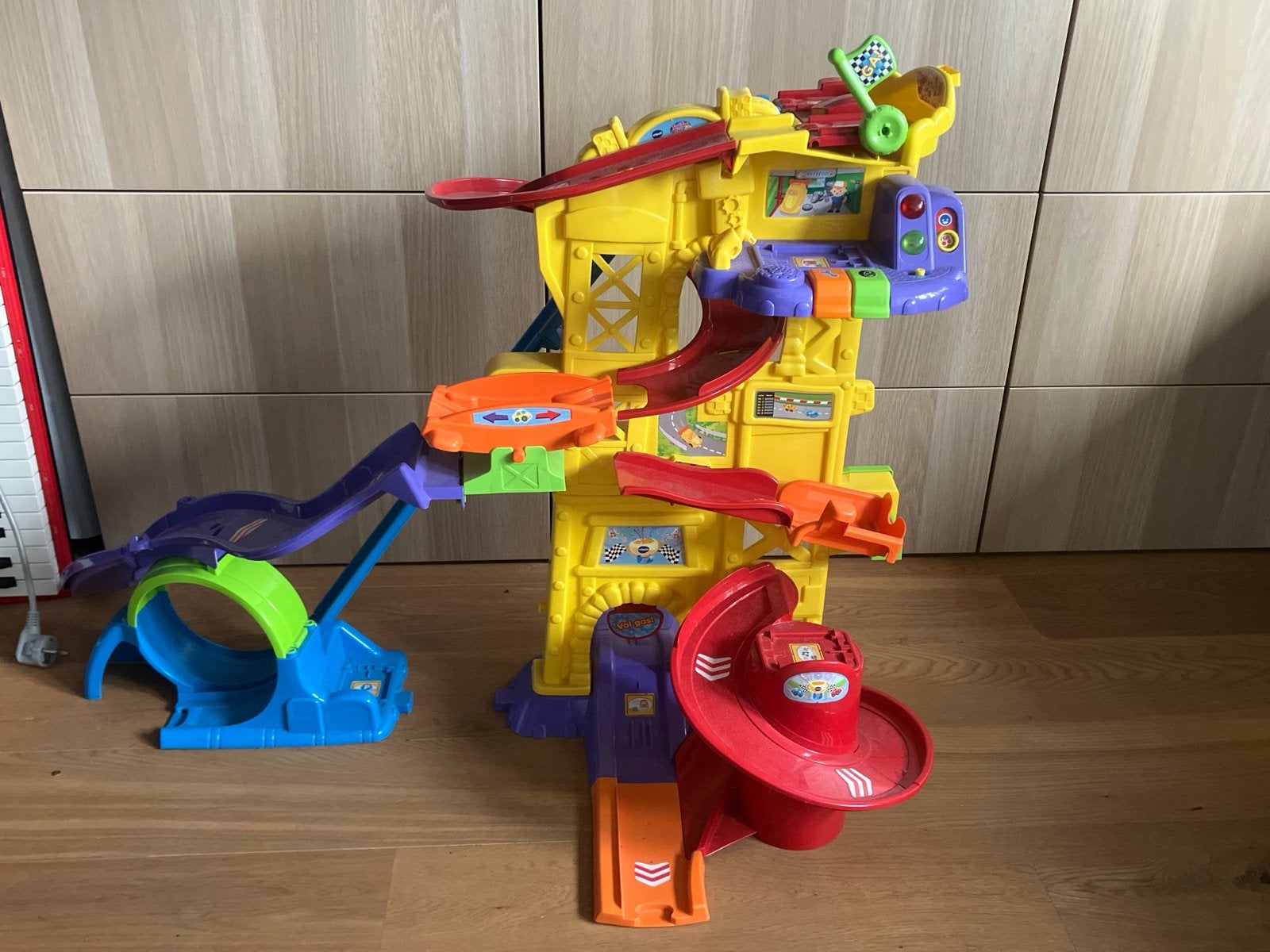 VTech Toet Toet Auto's super stuntpark, Kinderen en Baby's, Speelgoed | Racebanen, Elektrisch, Ophalen, Overige merken, Racebaan
