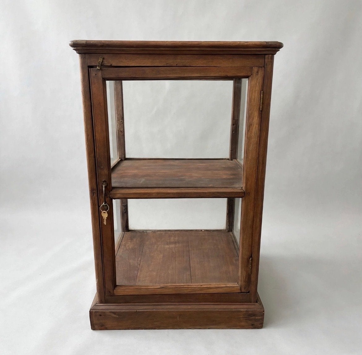 Antieke Indiase apothekersvitrinekast - 70x65x115 cm, Antiek en Kunst, Ophalen