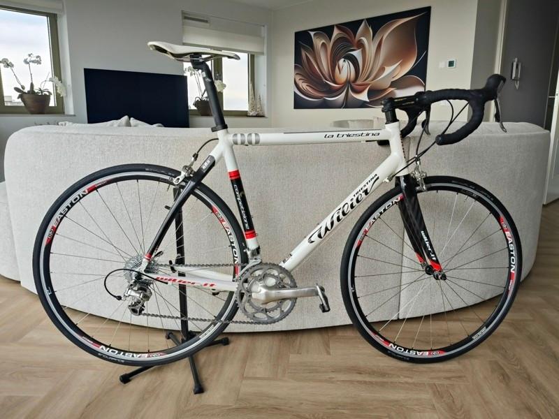Wilier racefiets Shimano Ultegra 56 cm rijklaar, 28 inch, Aluminium, Zo goed als nieuw, 15 tot 20 versnellingen