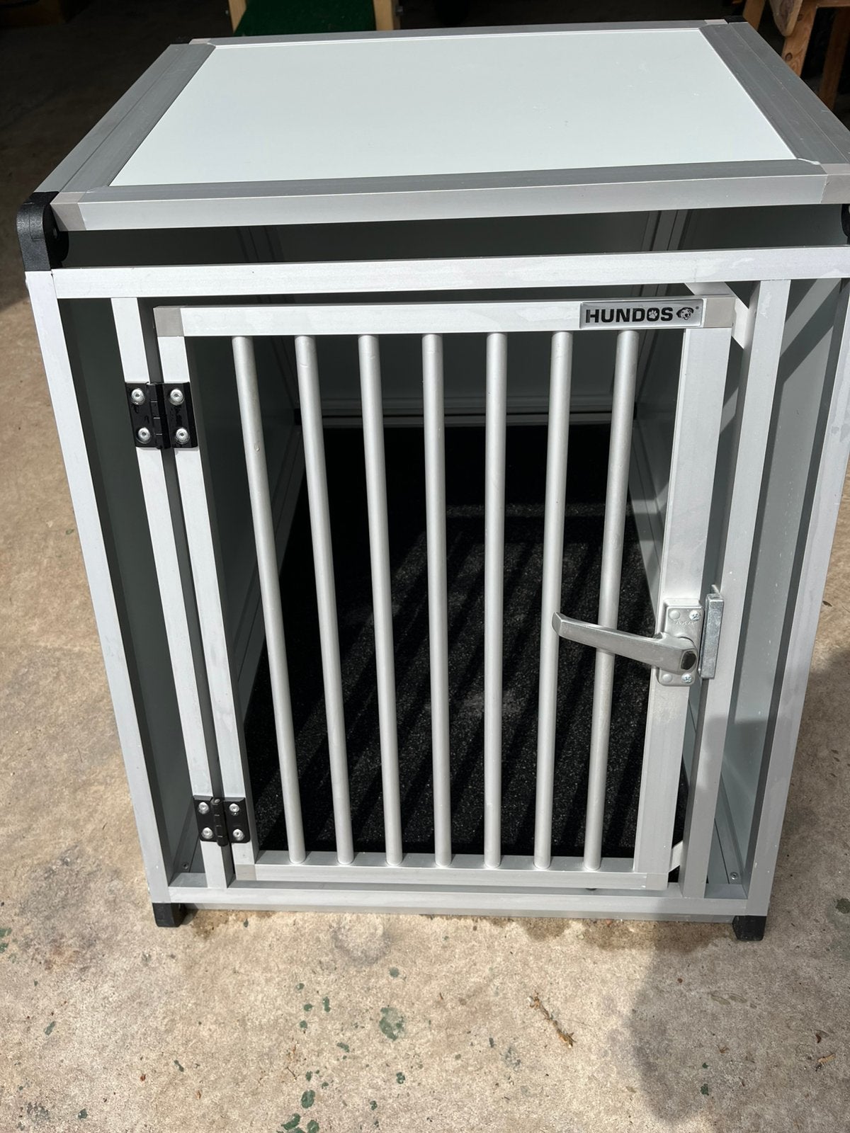Hundos autobench Fox L, Ophalen, Zo goed als nieuw