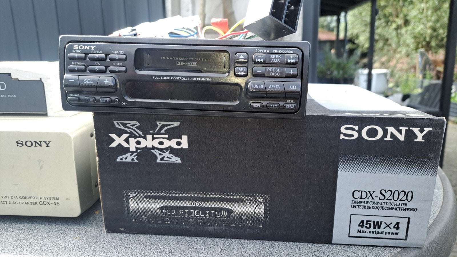 Kenwood versterker, Sony CD-wisselaar en autoradio, Ophalen of Verzenden, Gebruikt