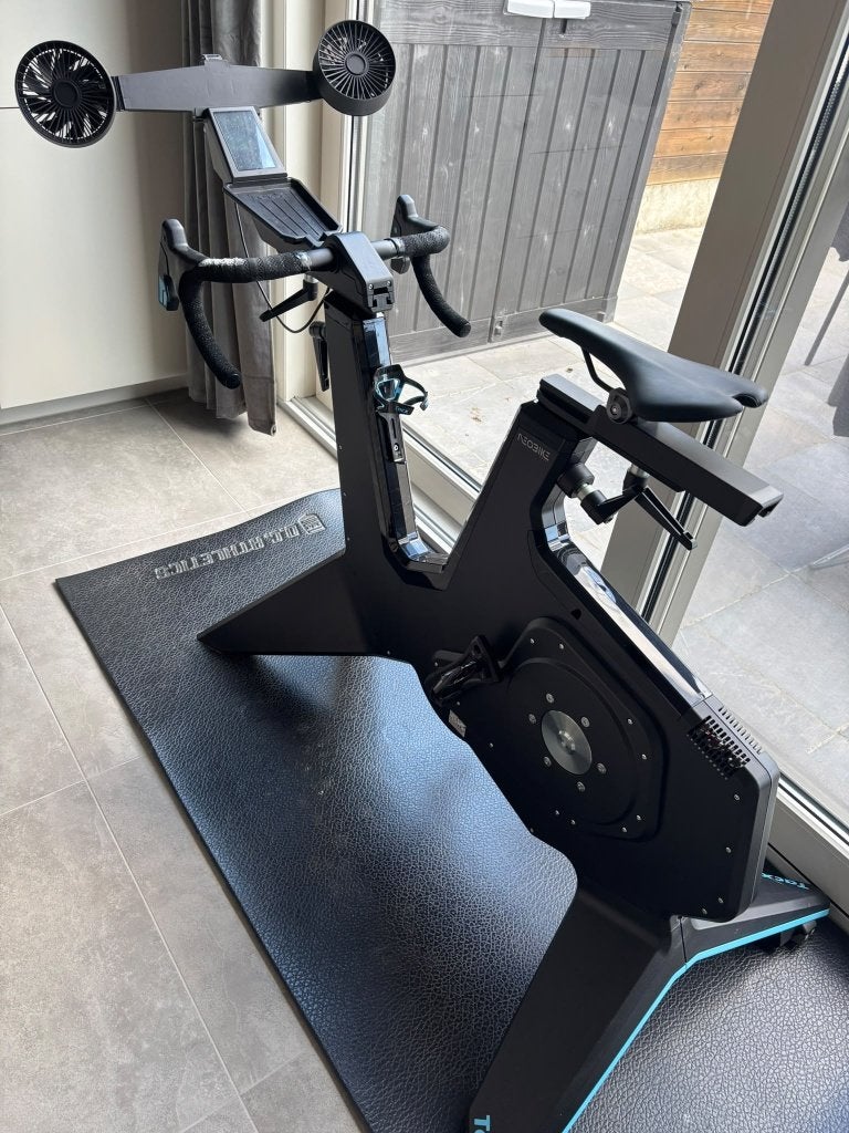 Tacx NEO Bike Smart T8000 Garmin, Sport en Fitness, Ophalen, Gebruikt, Aluminium, Benen
