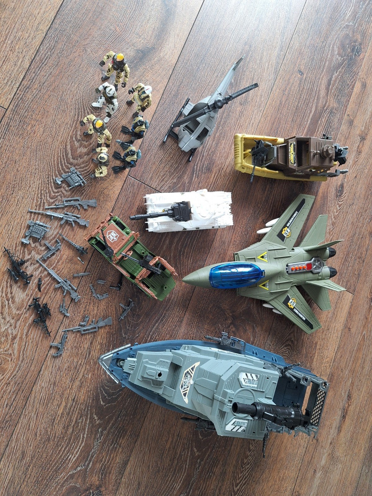 Grote set Soldier Force leger speelgoed., Ophalen of Verzenden, Gebruikt
