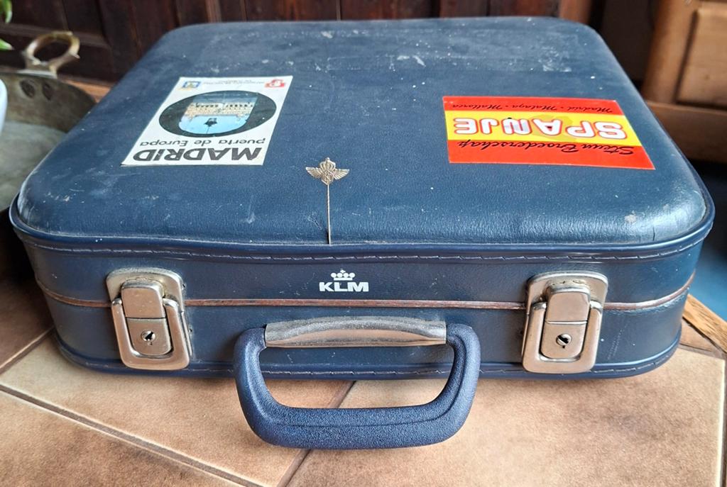 Vintage KLM Koffer en KLM speldje, Verzamelen, Ophalen of Verzenden, Gebruikt