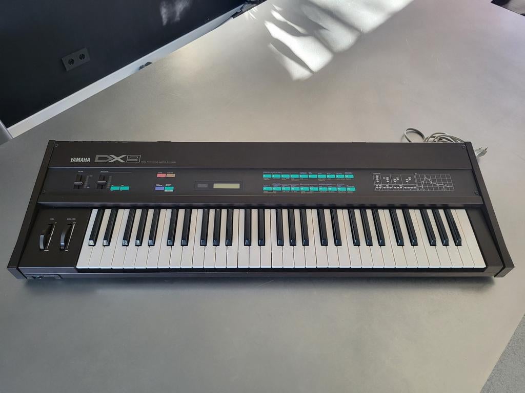 Yamaha DX9 Synthesizer - Vintage FM Synth, Ophalen, 61 toetsen, Gebruikt, Midi-aansluiting