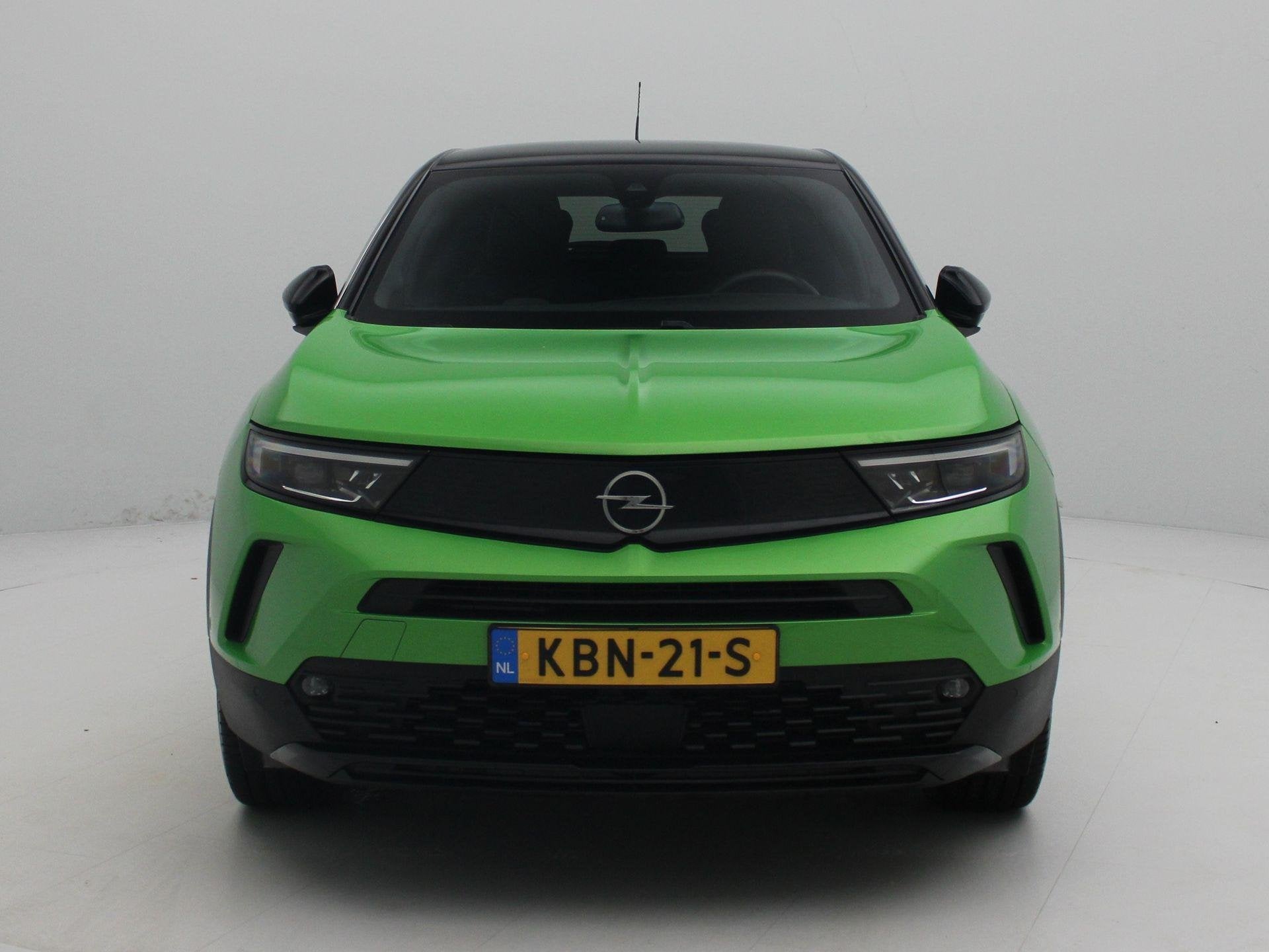 Opel Mokka-e Ultimate 50-kWh 11kw bl. | Camera | Alcantara |, Auto's, 12 maanden, 136 pk, Gebruikt, Verwarmde buitenspiegels