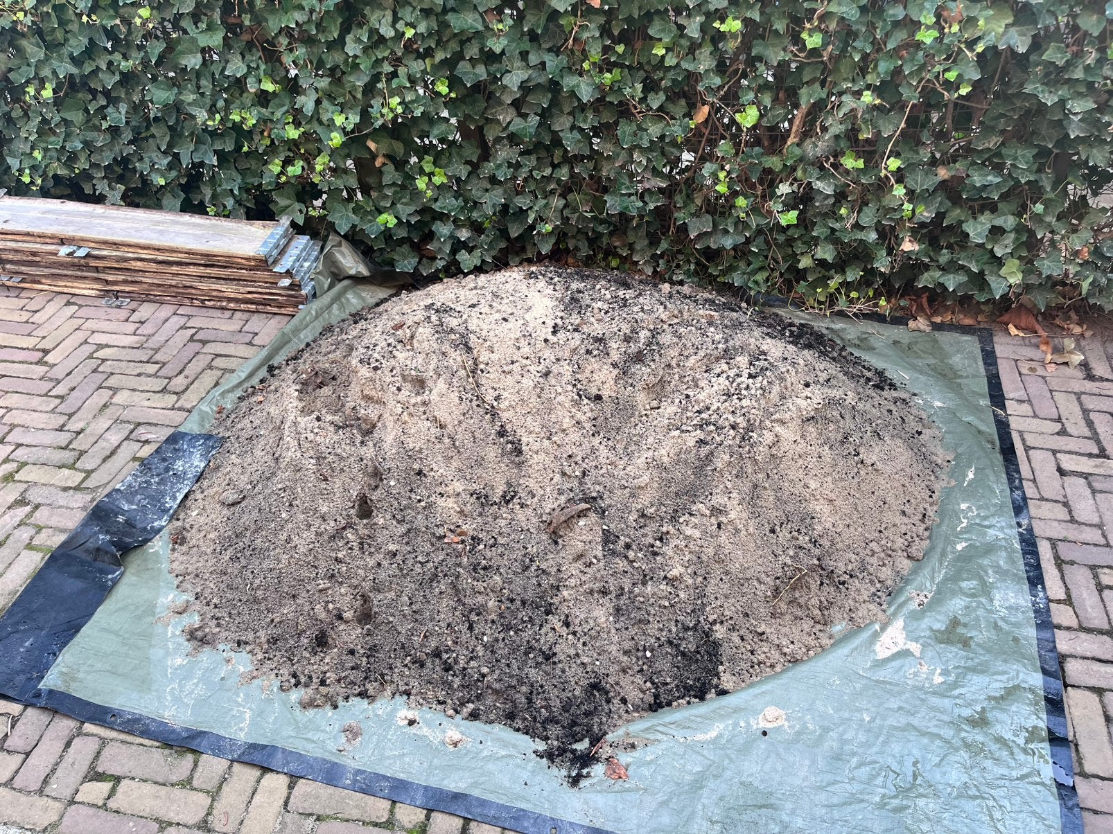 Gratis 0,75 m3 wit zand, Ophalen, Zo goed als nieuw, Ophoogzand