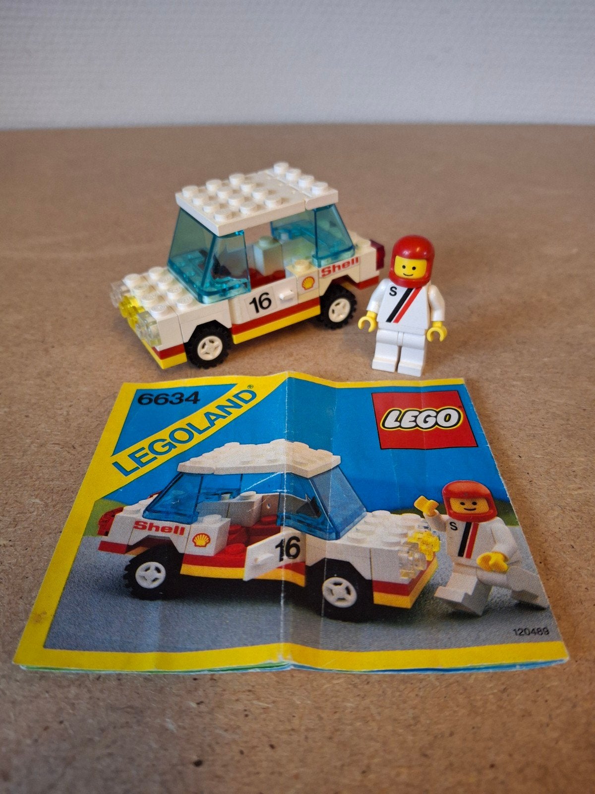 lego 6634 Stock Car. Jaren 80 Classic Town, Compleet, Lego, 33 Bath Road, Slough, UK, Lego