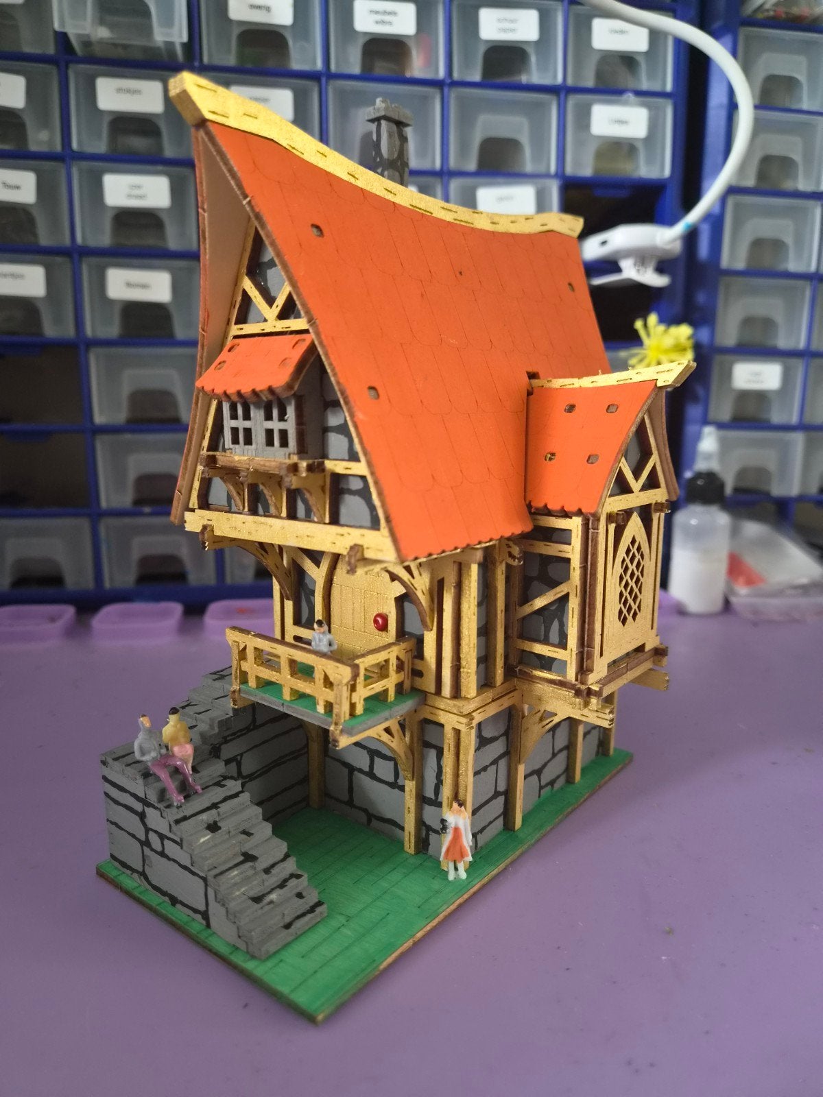 Houten huisje, Verzenden