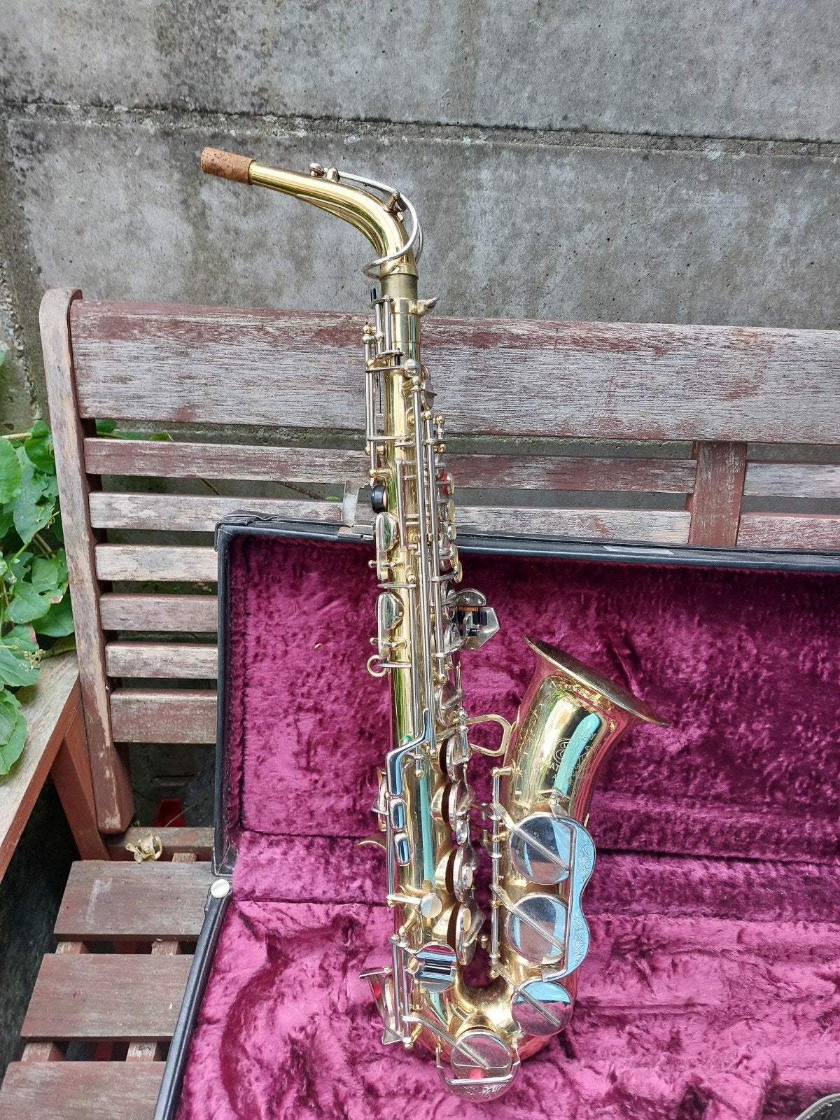 Amati Kraslice AAS 21 Altsaxofoon met koffer, Ophalen of Verzenden, Gebruikt, Alt, Met koffer