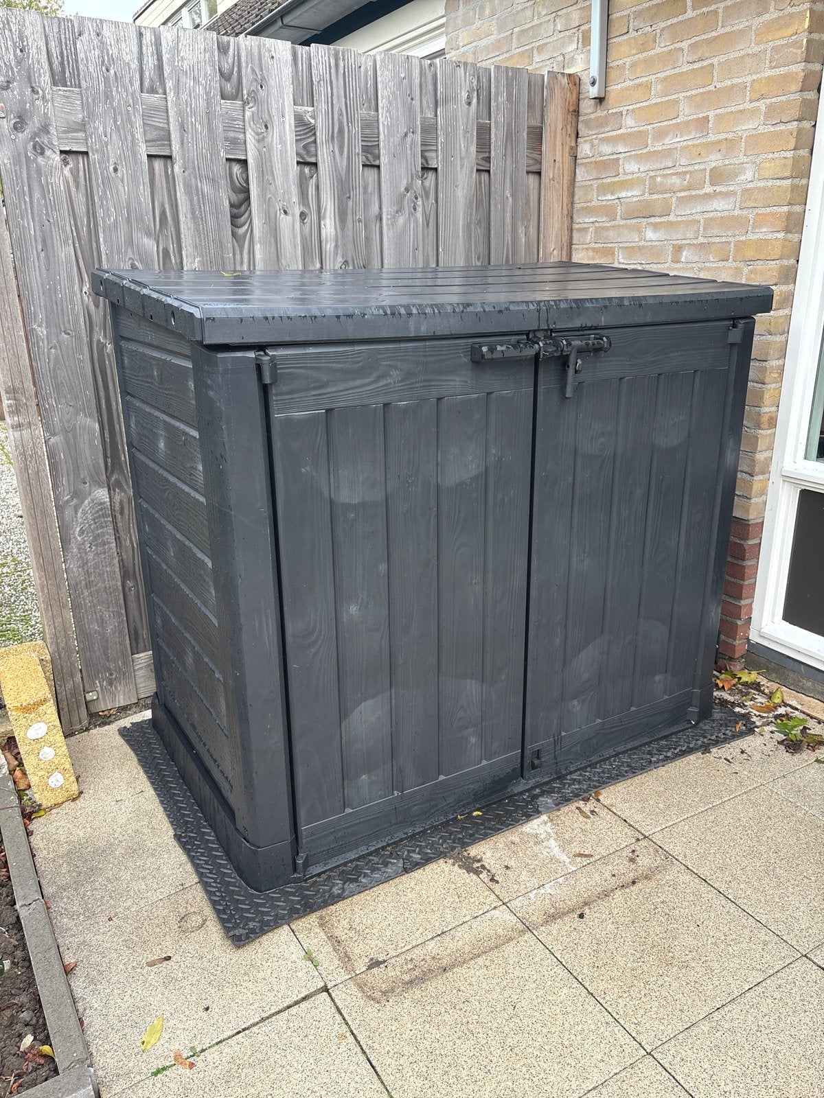Keter Store-It-Out Tuinopbergkast 1200L Zo goed als nieuw!, Ophalen, Zo goed als nieuw, Kunststof, Containerberging