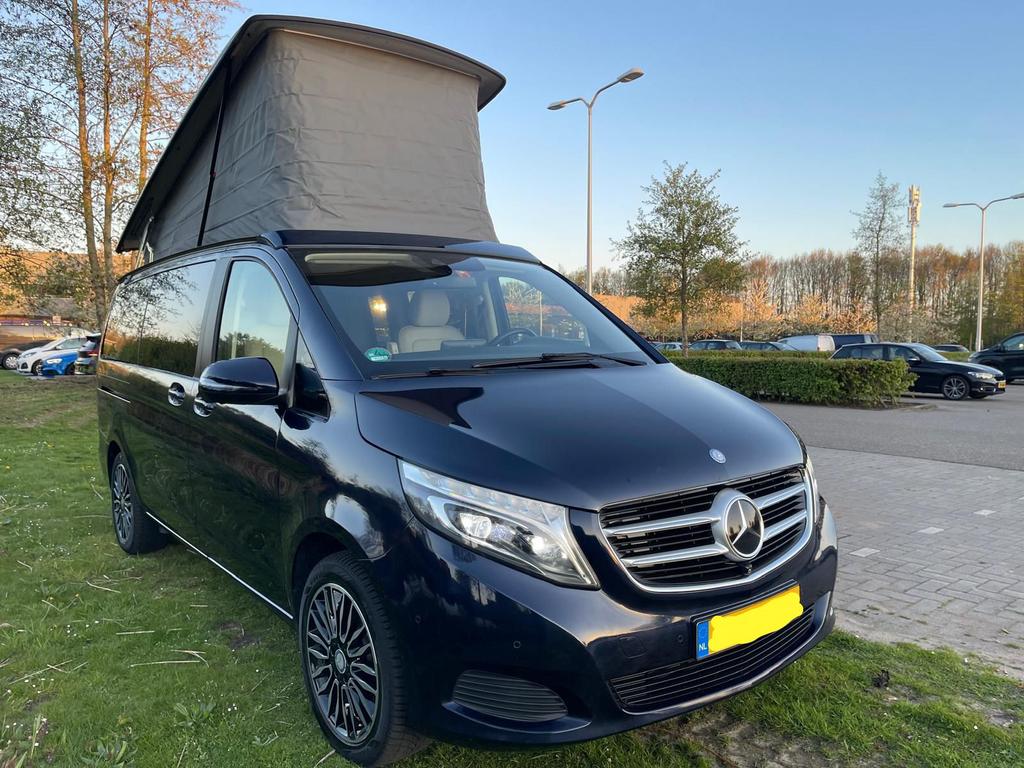 MERCEDES MARCO POLO V250 WESTFALIA EDITION UITVOERING 4MATIC, Auto's, Mercedes-Benz, Automaat, 2000 kg, Blauw, Leder