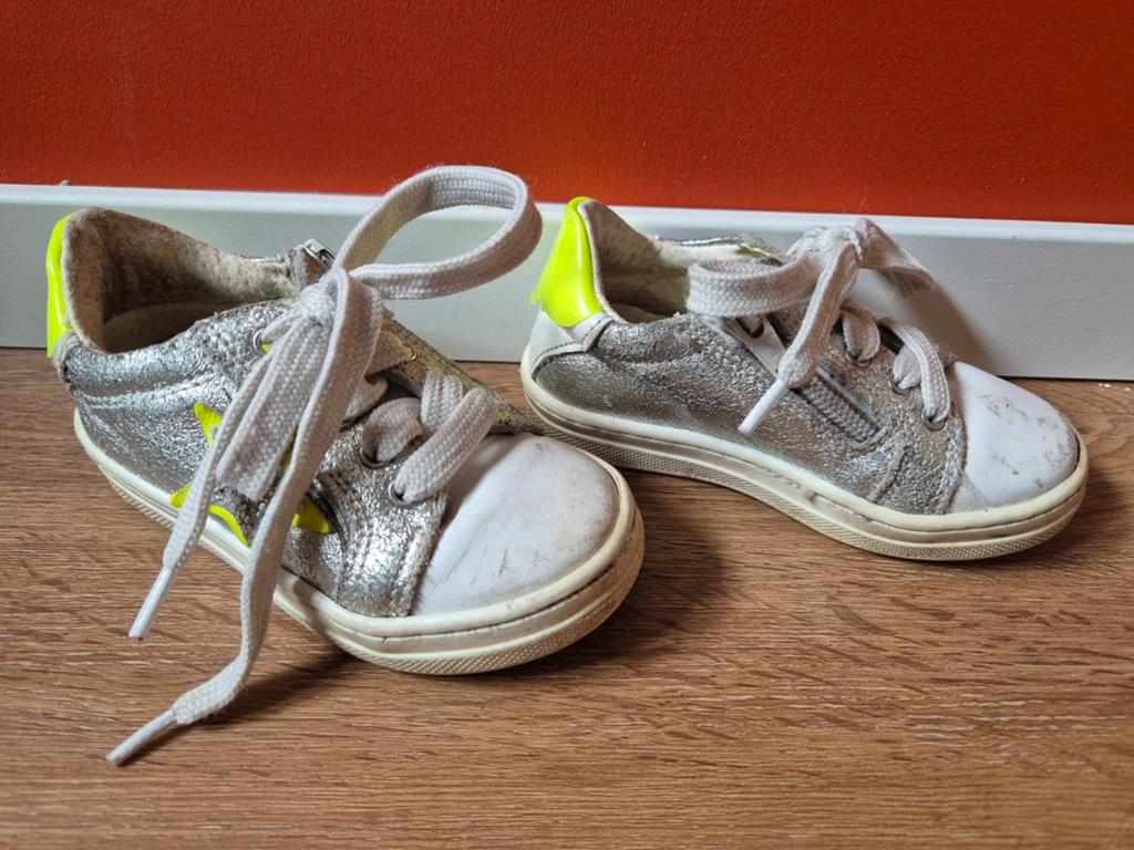 Groot zilveren schoenen maat 23, Gebruikt, Groot, Meisje, Schoenen