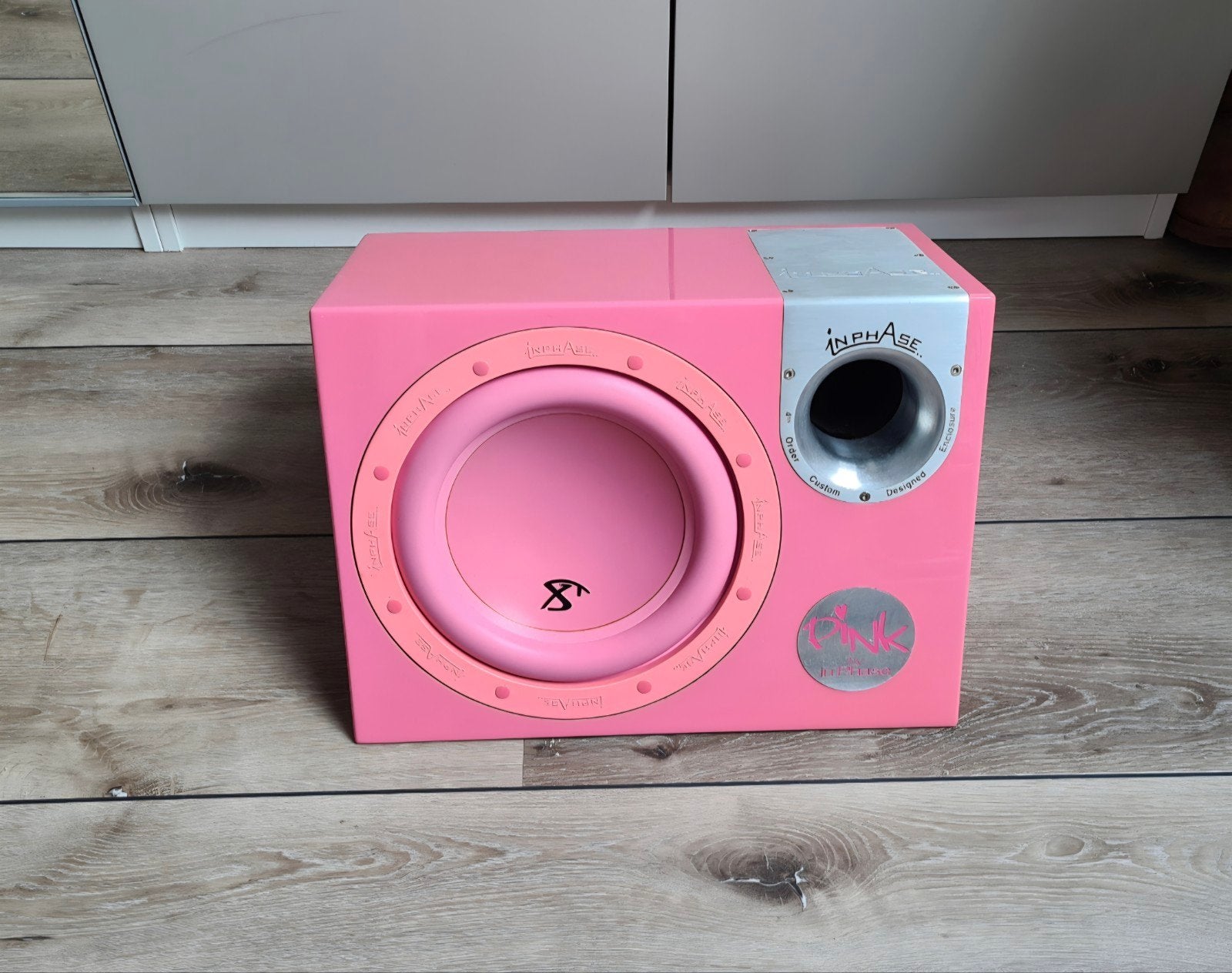 Inphase Pink Subwoofer en Crunch Gravity GTX1200 Versterker, Auto diversen, Ophalen, Gebruikt