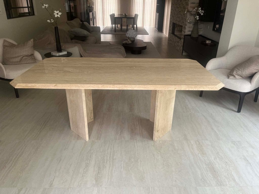 Zeer mooie travertin eettafel 180x90x75, Huis en Inrichting, Ophalen of Verzenden, Zo goed als nieuw, Rechthoekig, 50 tot 100 cm
