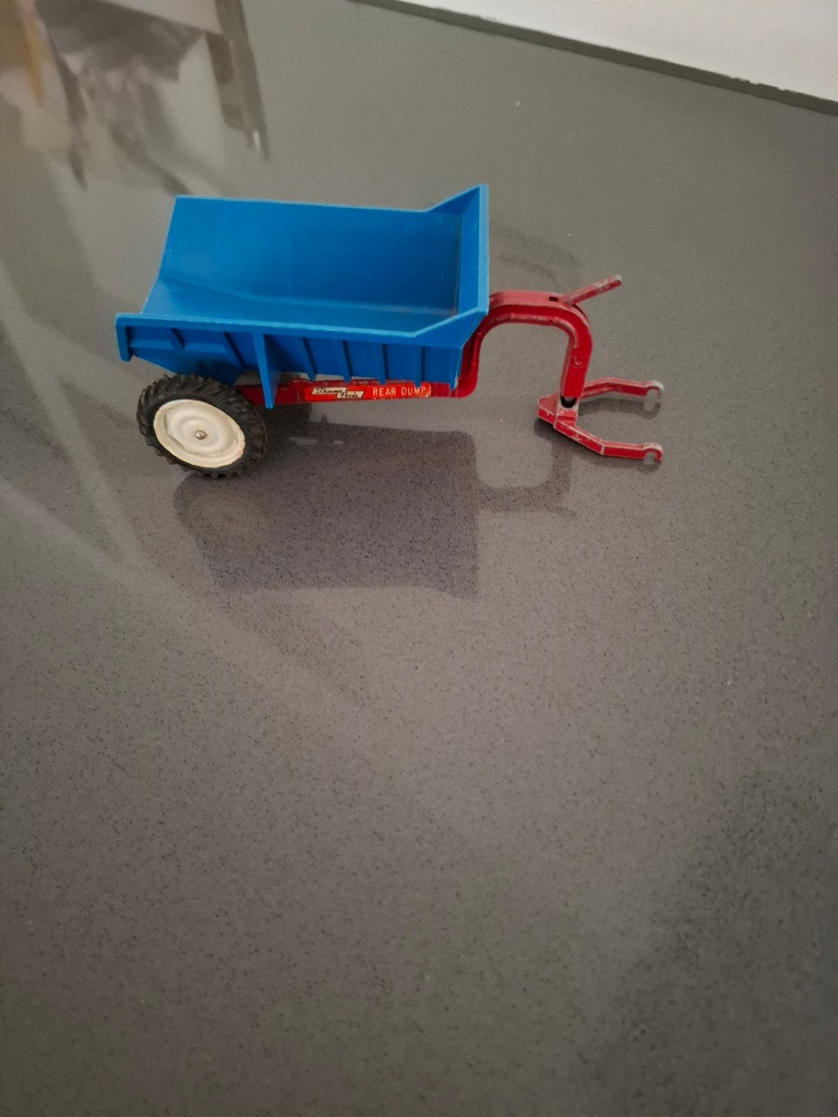 te koop britains rear pool dumper, Hobby en Vrije tijd, Ophalen of Verzenden, Zo goed als nieuw, Tractor of Landbouw, Britains