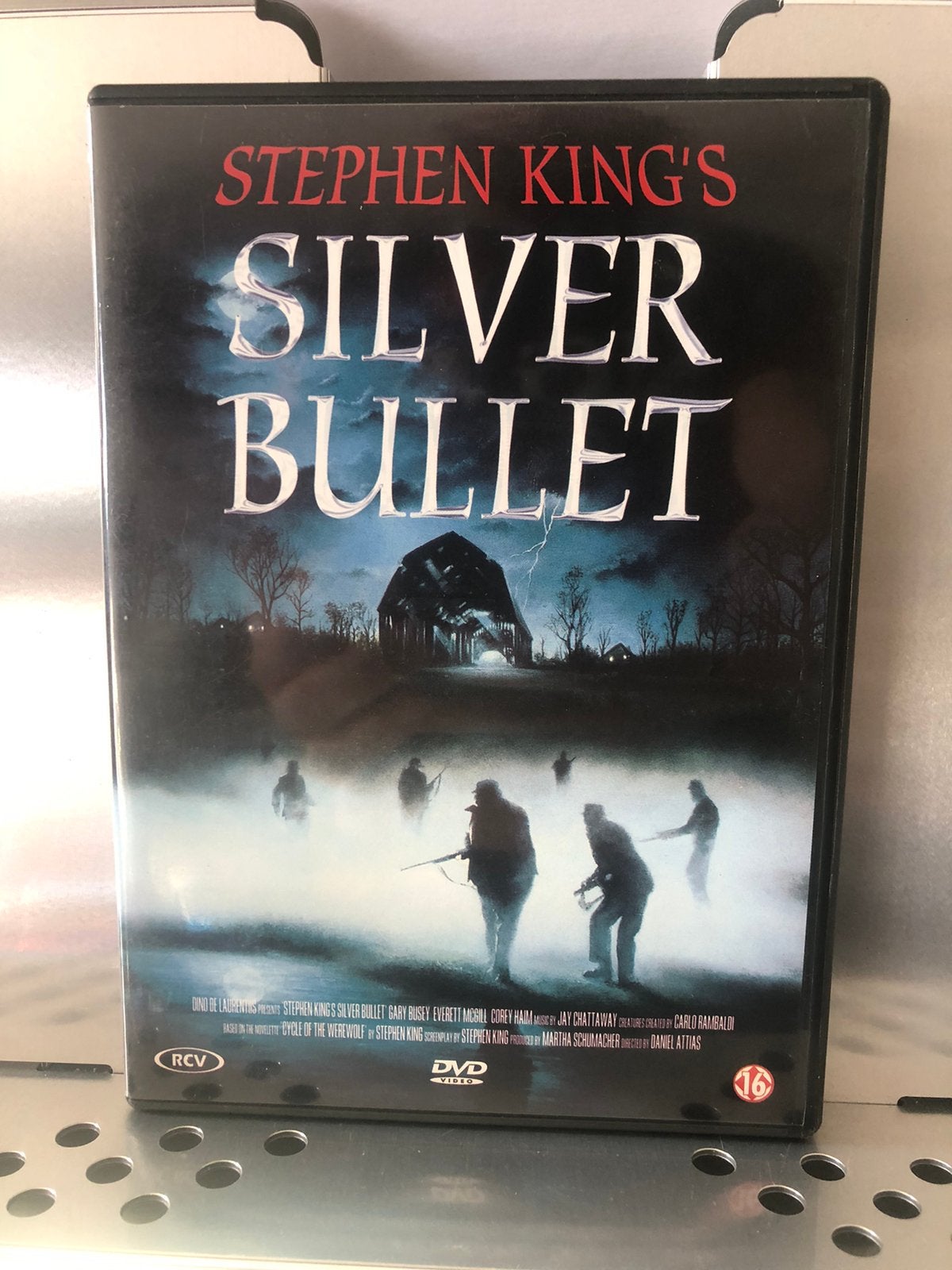 [DVD] Silver Bullet - Nederlandse ondertiteling, Vanaf 16 jaar, Ophalen of Verzenden, Zo goed als nieuw, Overige genres
