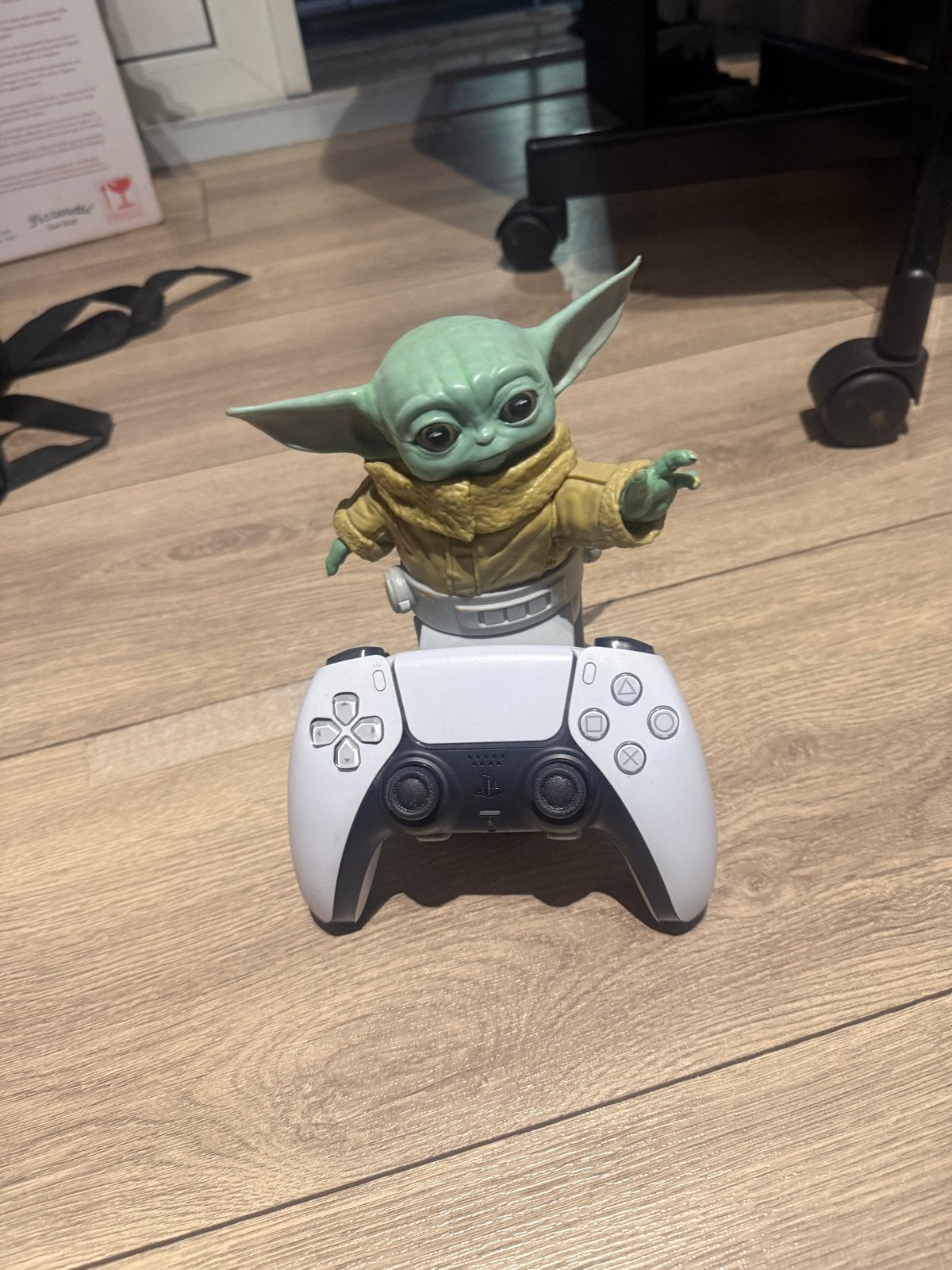 Baby Yoda Controller Houder - Playstation 5, Ophalen of Verzenden, Zo goed als nieuw