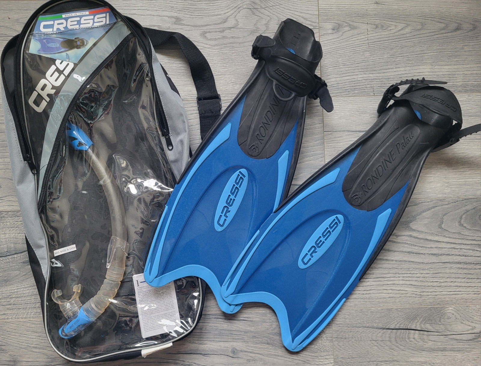 Teab nieuwe zwart/blauwe Cressi snorkelvinnen maat 38/41, Watersport en Boten, Snorkelen, Ophalen of Verzenden, Nieuw, Snorkelvinnen