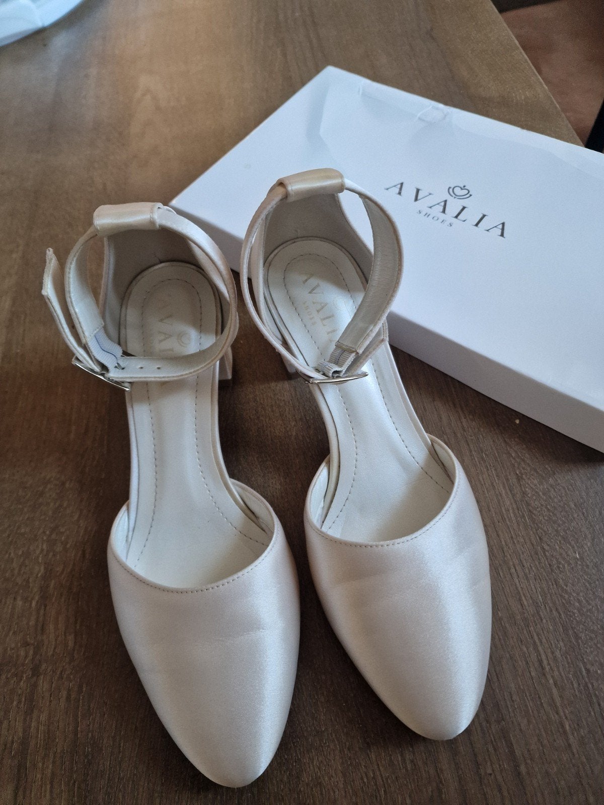 Bruids schoenen niet gedragen, Beige, Nieuw, Ophalen of Verzenden, Schoenen