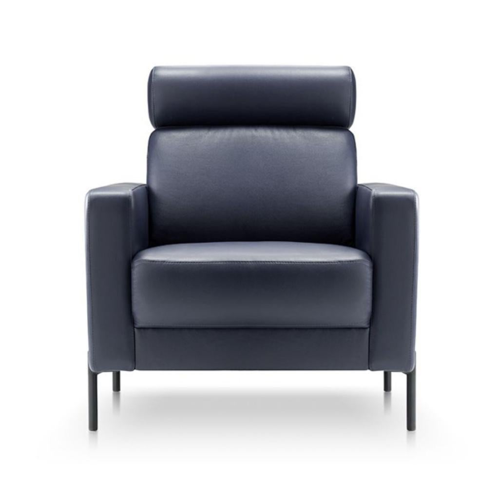 NIEUWE BLAUWE LEREN FAUTEUIL VOOR SPOTPRIJS, Huis en Inrichting, Fauteuils, Ophalen, KLASSIEK, Nieuw, 50 tot 75 cm
