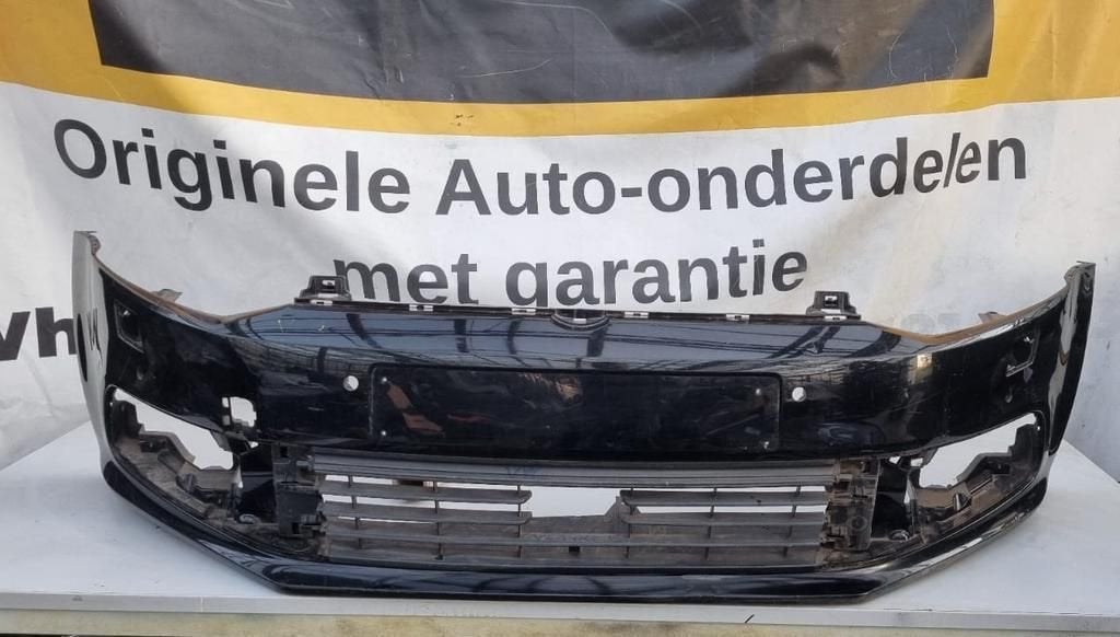 BUMPER Volkswagen Polo 6C kls 4xpdc 6C0807221 VOORBUMPER, Gebruikt, -, -, Ophalen of Verzenden