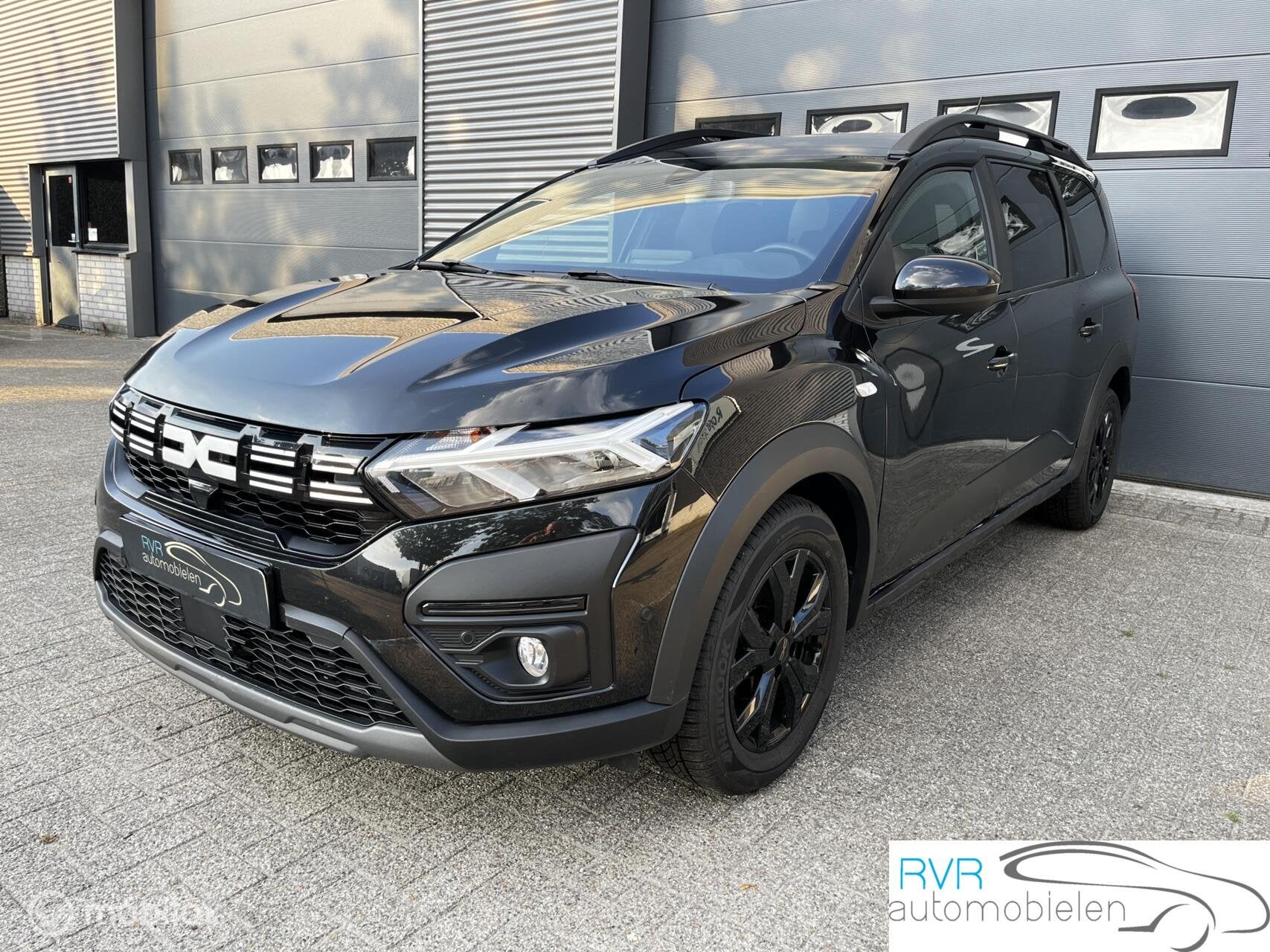Dacia Jogger 1.0 TCe AIRCO/CRUISE/PDC/5PERS/SCHADE, Auto's, Dacia, Voorwielaandrijving, Stof, Gebruikt, Zwart