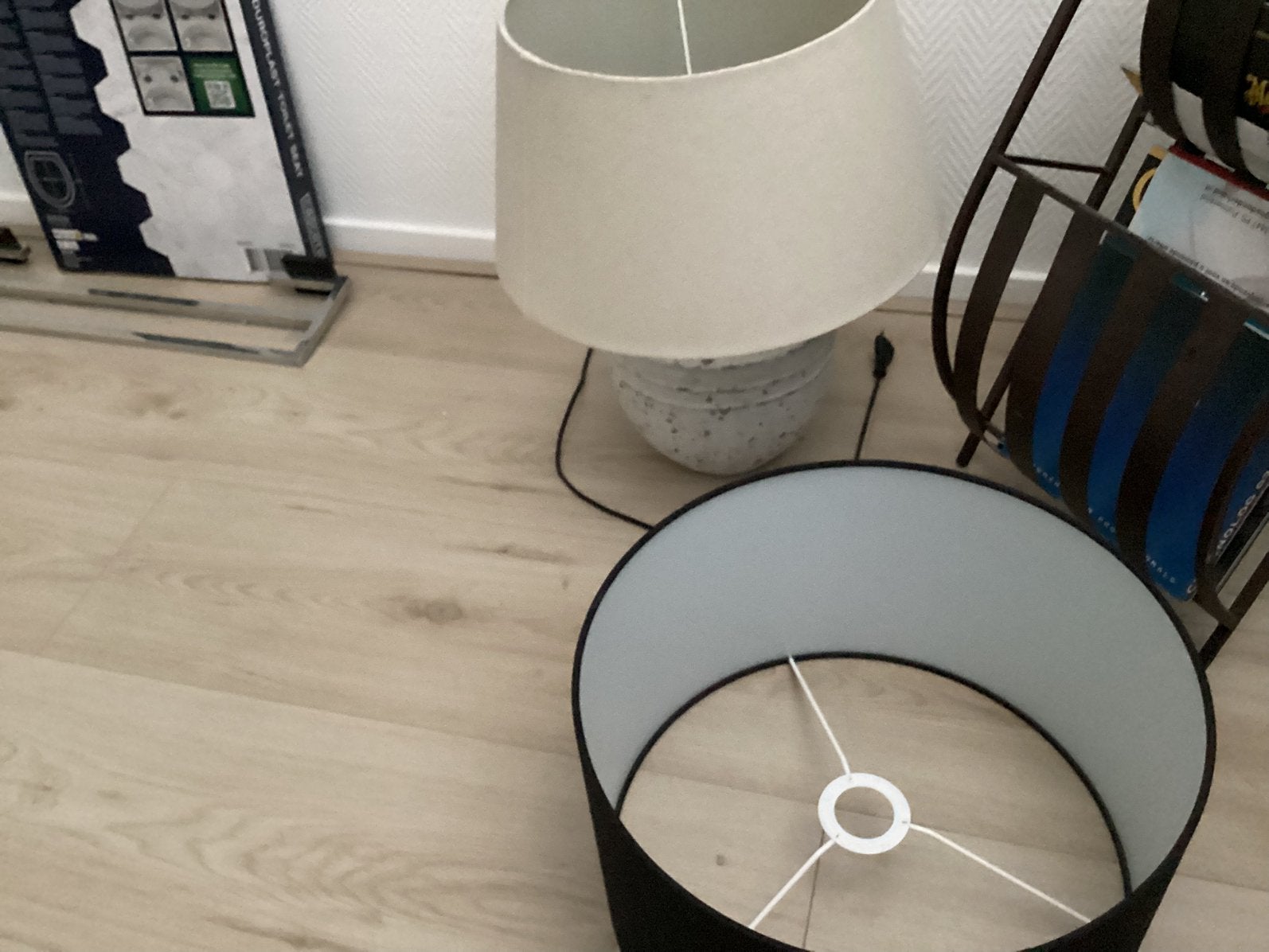 Kruik lamp met extra kap, Ophalen, Zo goed als nieuw, Rond