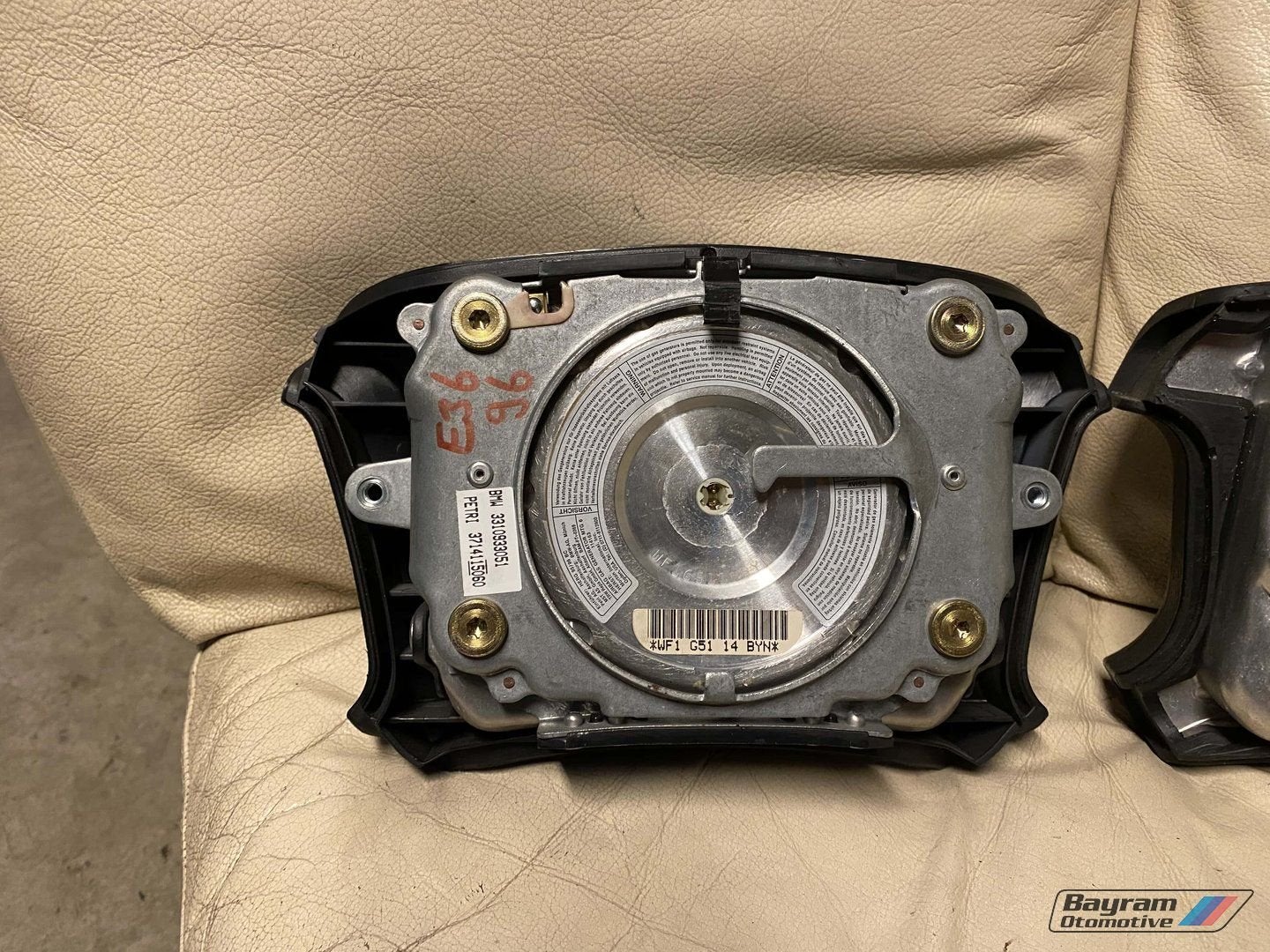 Foto 8 van Bmw E36 airbag stuur diverse E34 E32 sportstuur Z3 3-serie