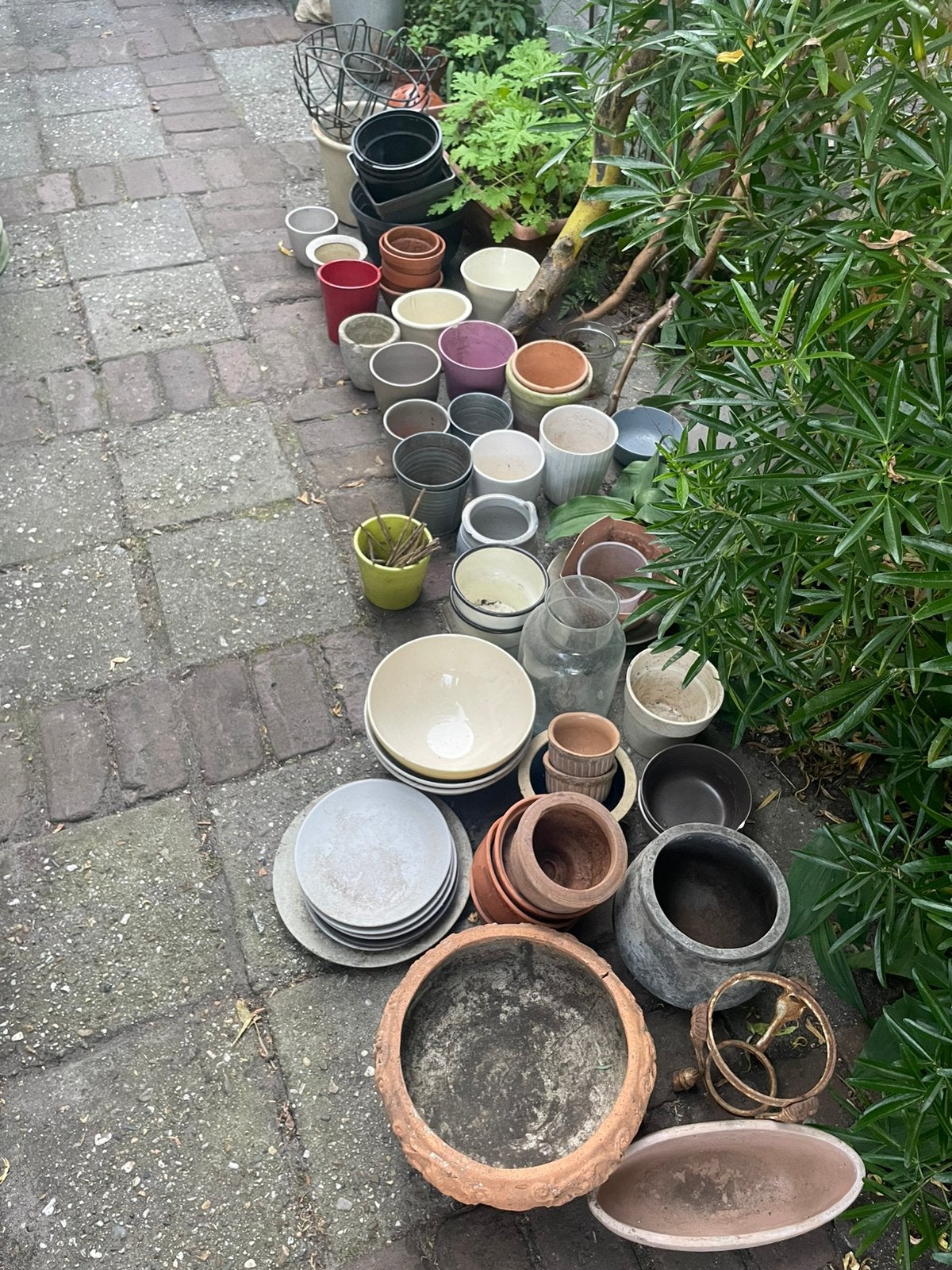 Plantenpotjes en schotels, Ophalen, Gebruikt, Rond, Balkon