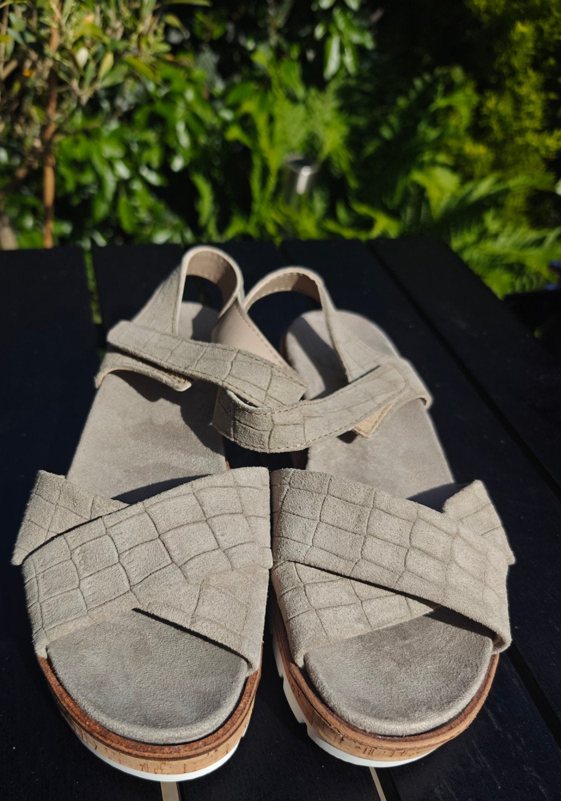 Feyn Comfortabele sandalen met kurkzool, maat 39, Kleding | Dames, Schoenen, Feyn, Zo goed als nieuw, Grijs, Sandalen of Muiltjes