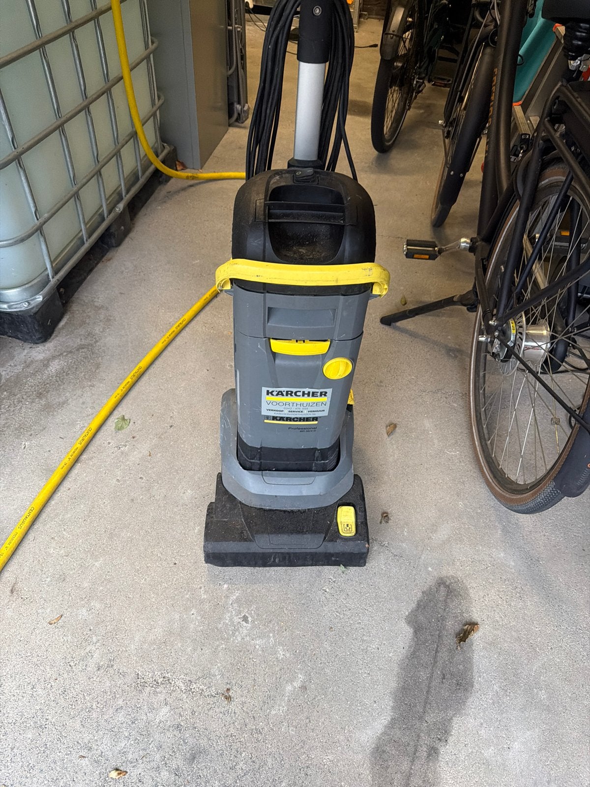 Kärcher professionele schrobmachine, Ophalen, Gebruikt, Waterstofzuiger