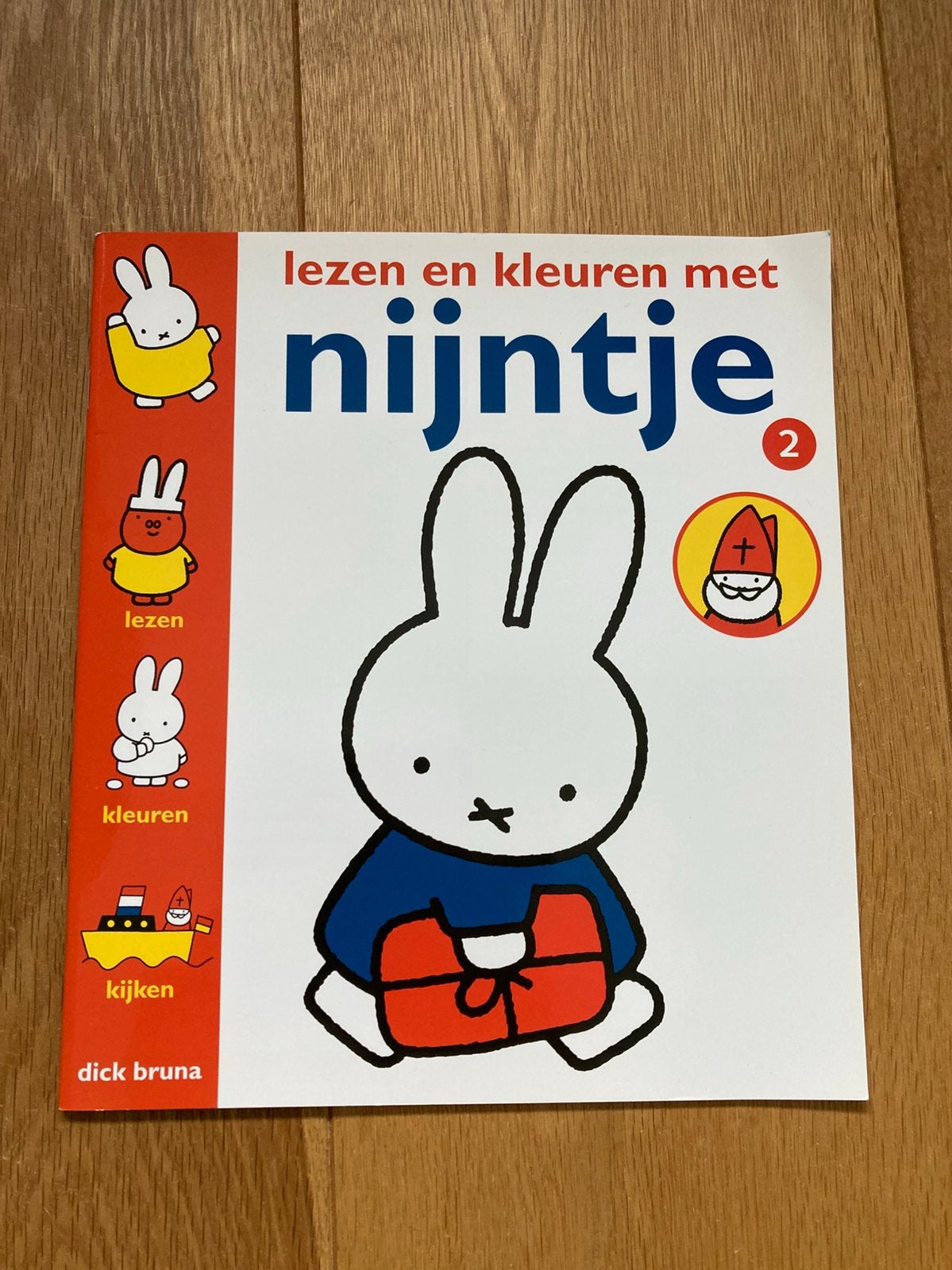 Lezen en kleuren met Nijntje - Sinterklaasthema - NIEUW, Boeken, Ophalen of Verzenden, Nieuw