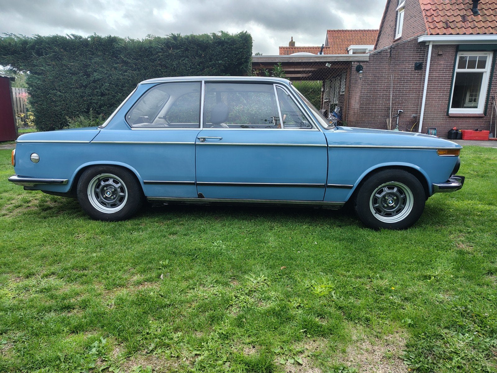 BMW 1602 2002 2.0 1975 Blauw Oldtimer, foto 4