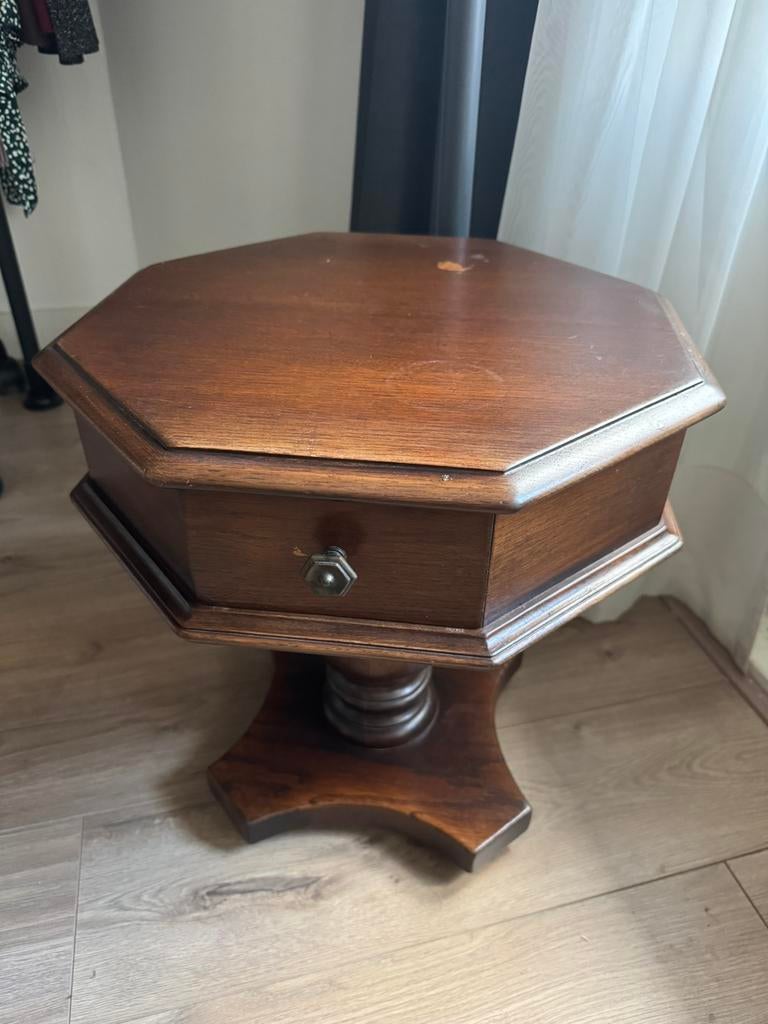 Redwood bedside table with drawer, Ophalen, Gebruikt, 50 tot 100 cm, Minder dan 50 cm