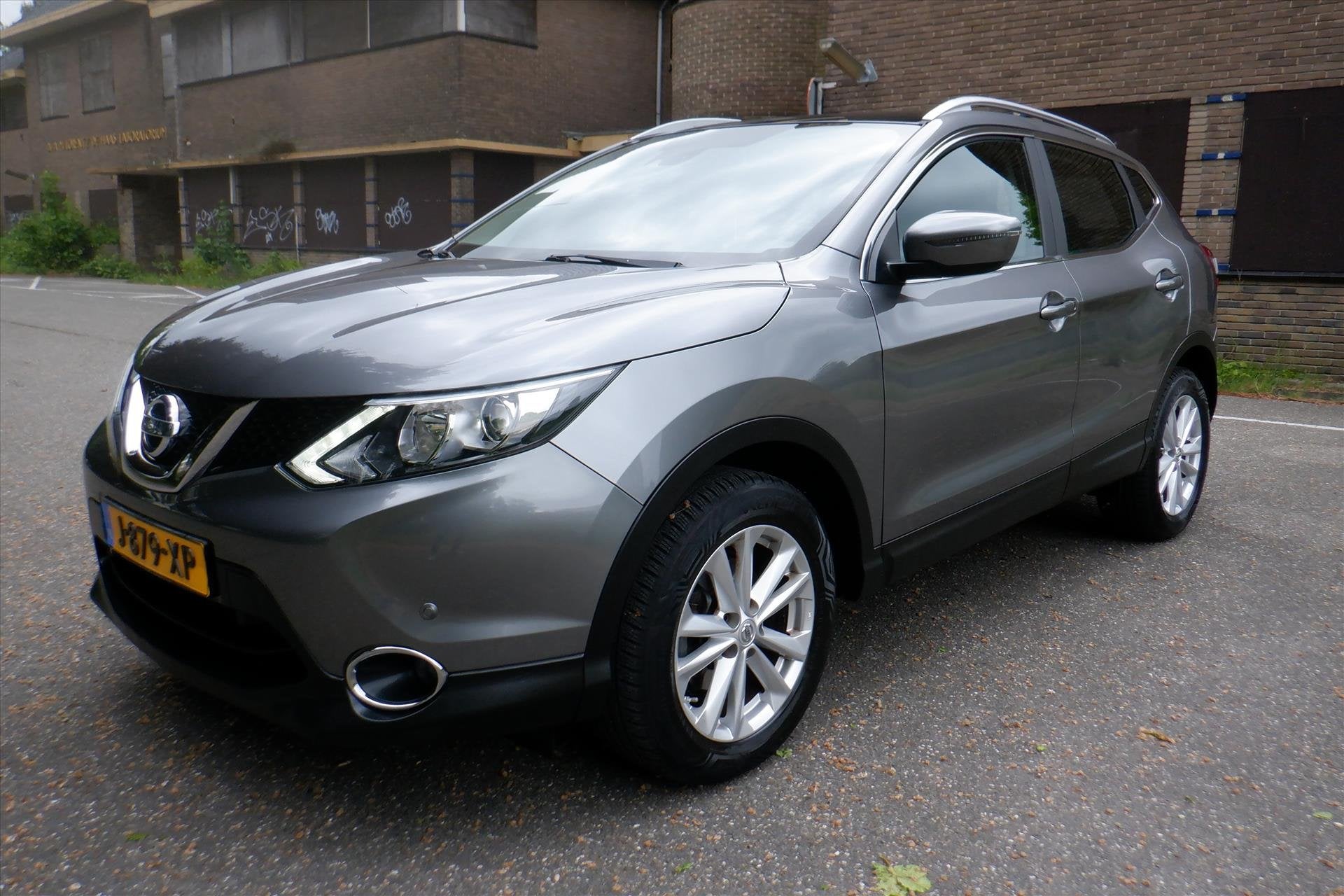 Nissan Qashqai 1.2 115pk DIG-T AUTOMAAT-CAMERA-TREKHAAK-STOE, Stof, Gebruikt, 4 cilinders, 116 pk