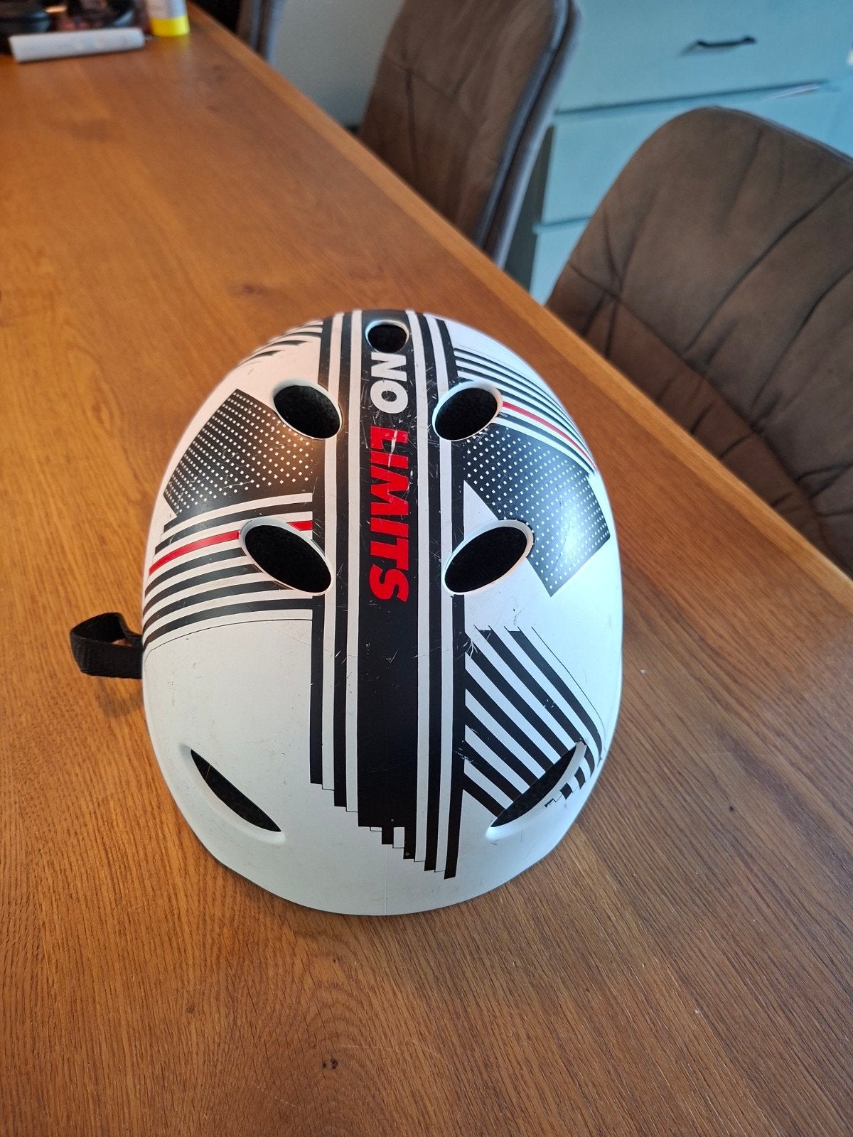 Witte skatehelm (maat 55-57cm), Ophalen of Verzenden, Gebruikt, Overige maten, Jongen of Meisje