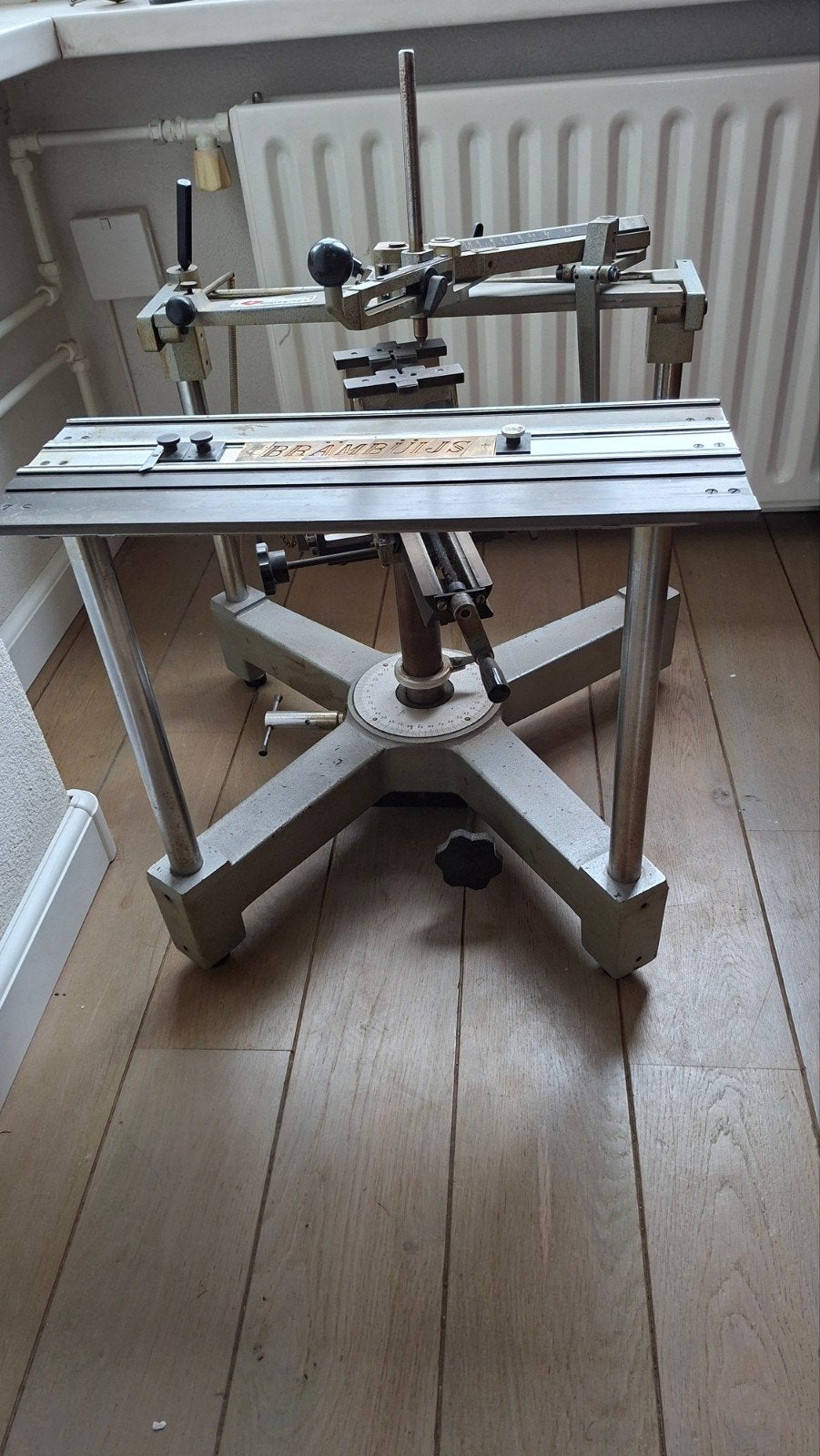 Graveermachine met accessoires ( merk Gravograph), Ophalen of Verzenden, Gebruikt
