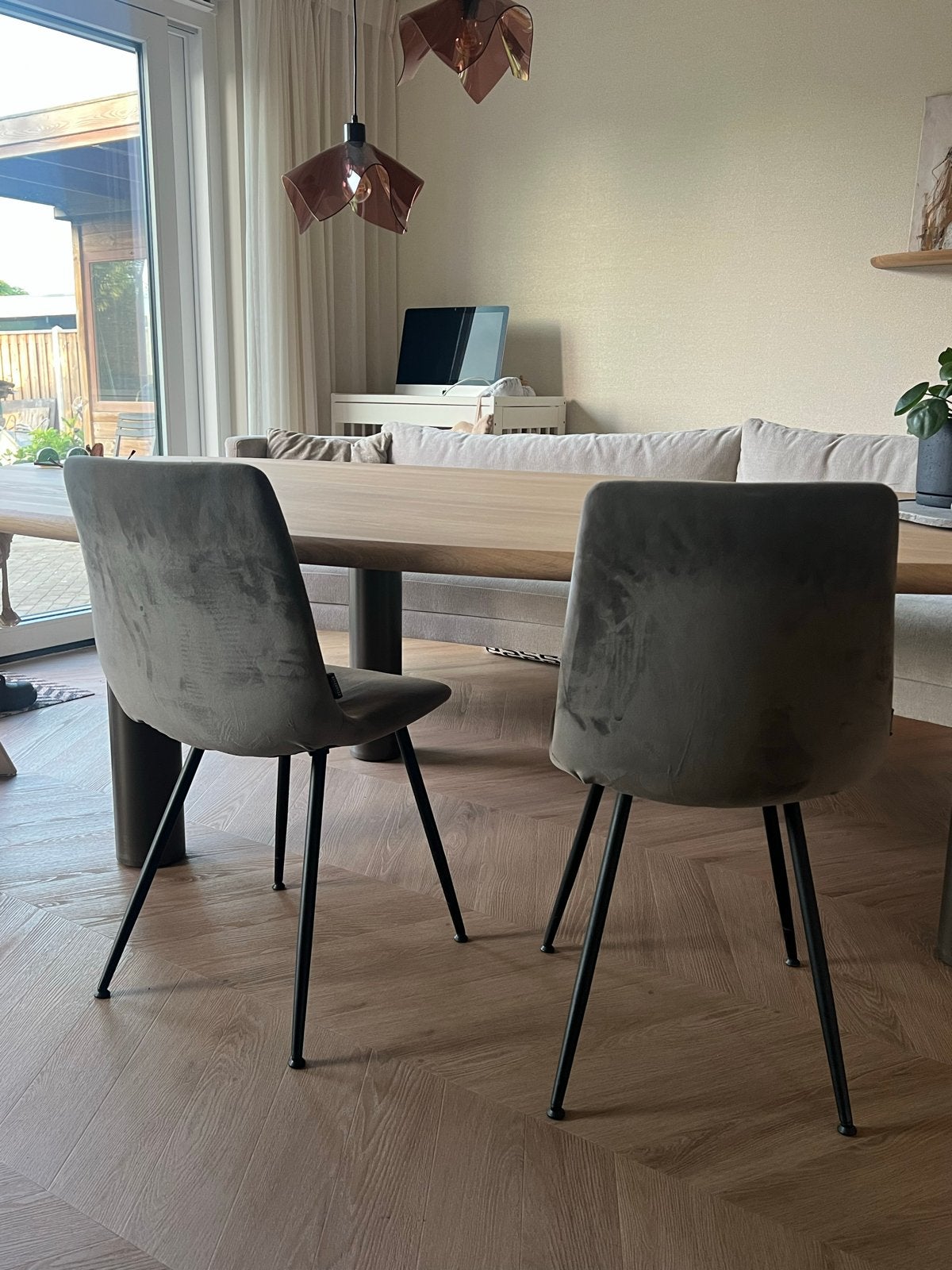 Riverdale eetkamerstoelen - 2 stuks - Zo goed als nieuw, Ophalen, Twee, Zo goed als nieuw, Stof