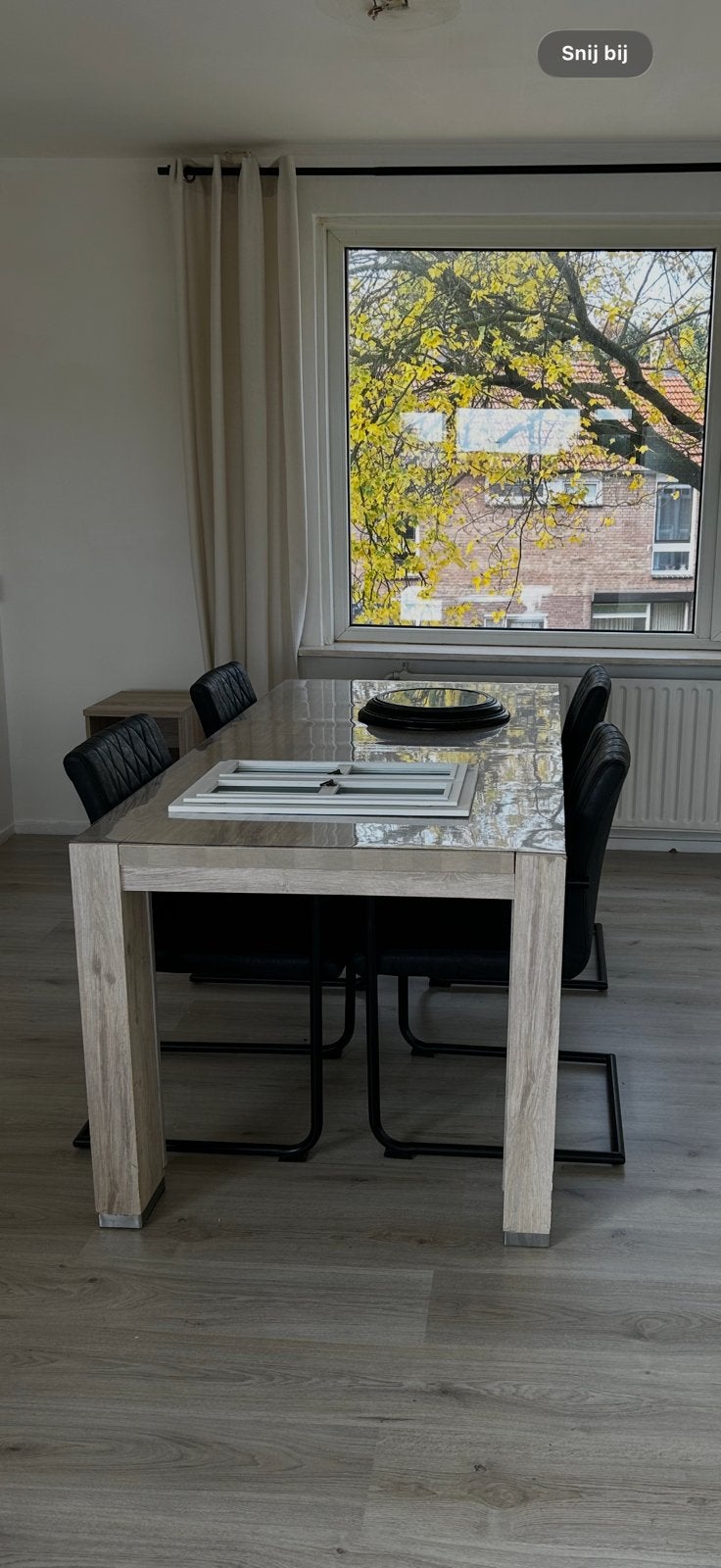 Eettafel met 4 zwarte stoelen, Huis en Inrichting, Ophalen, Eikenhout, 50 tot 100 cm, Zo goed als nieuw