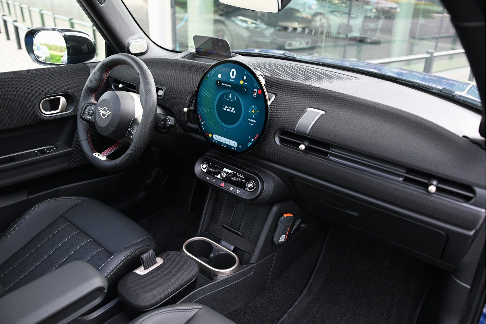 MINI Hatchback Cooper C Automaat / John Cooper Works / Pakke, Auto's, Mini, Dealer onderhouden, Zwart, 156 pk, Leder