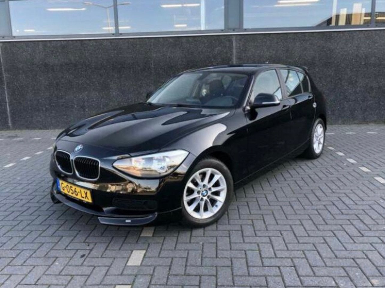 BMW 1-Serie 116I 100KW 5DR 2013 Zwart, Auto-onderdelen, Ophalen, BMW, Bumper