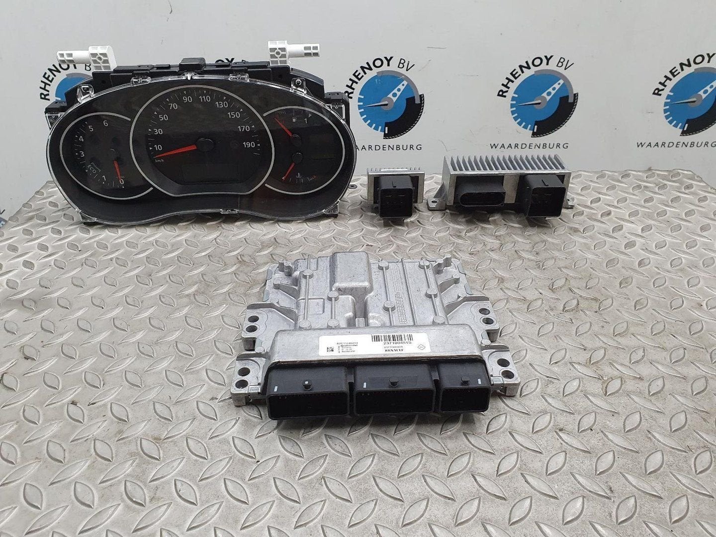 RENAULT KANGOO COMPUTER ECU 2020, Ophalen of Verzenden, Gebruikt, Stiba lid