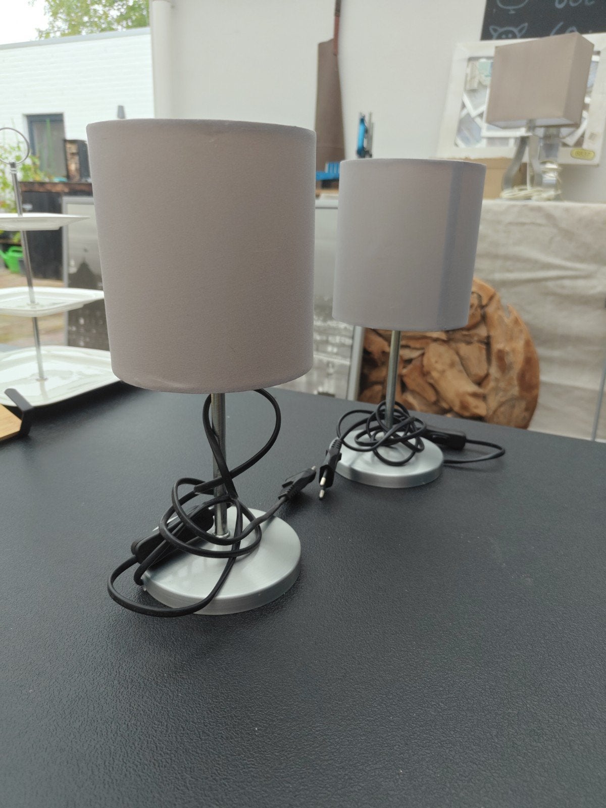 IKEA Schemerlampjes met lichtbron en klikschakelaar, Huis en Inrichting, Ophalen, Gebruikt, Metaal, Grijs