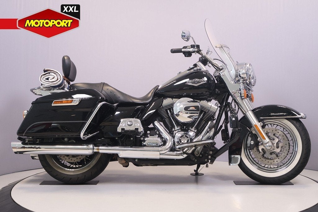 Harley-Davidson ROAD KING (bj 2017), Motoren, Motoren | Harley-Davidson, H-DCUSTOMERSERVICE@Harley-Davidson.com, Harley-Davidson Benelux