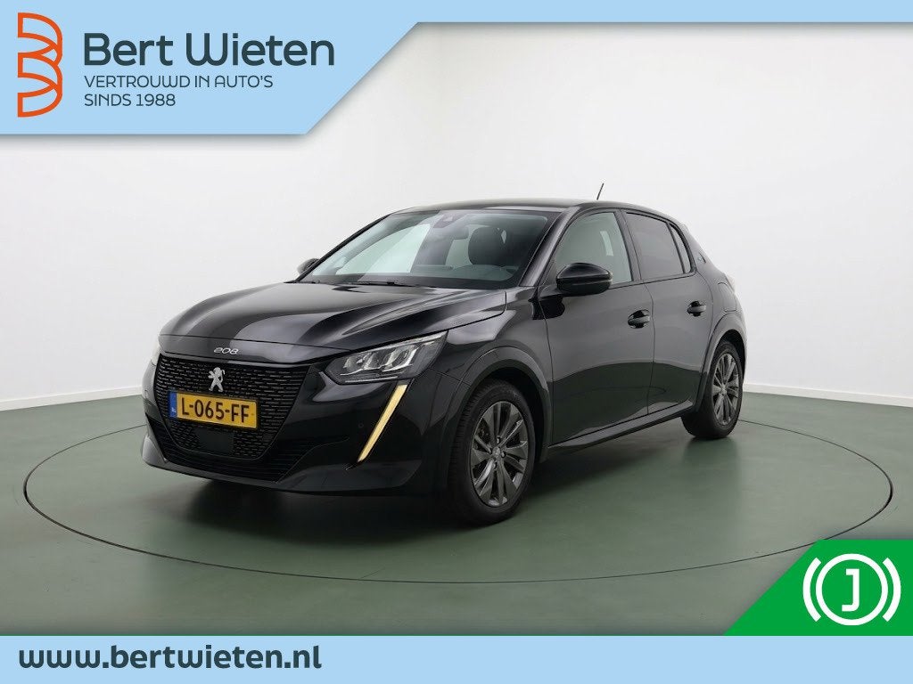 Peugeot e-208 EV Blue Lease Allure 50 kWh (bj 2021), Auto's, Dealer onderhouden, Gebruikt, Zwart, Leder en Stof