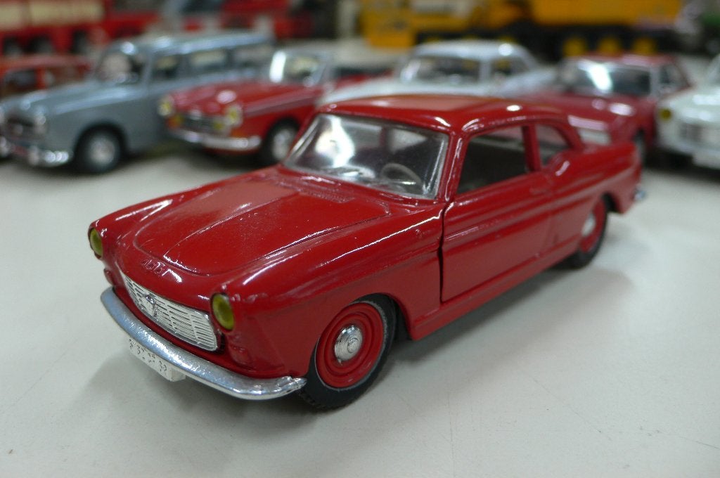 peugeot 404 coupe -eligor - 1/43, Hobby en Vrije tijd, Modelauto's | 1:43, Nieuw, Auto, Overige merken, Verzenden